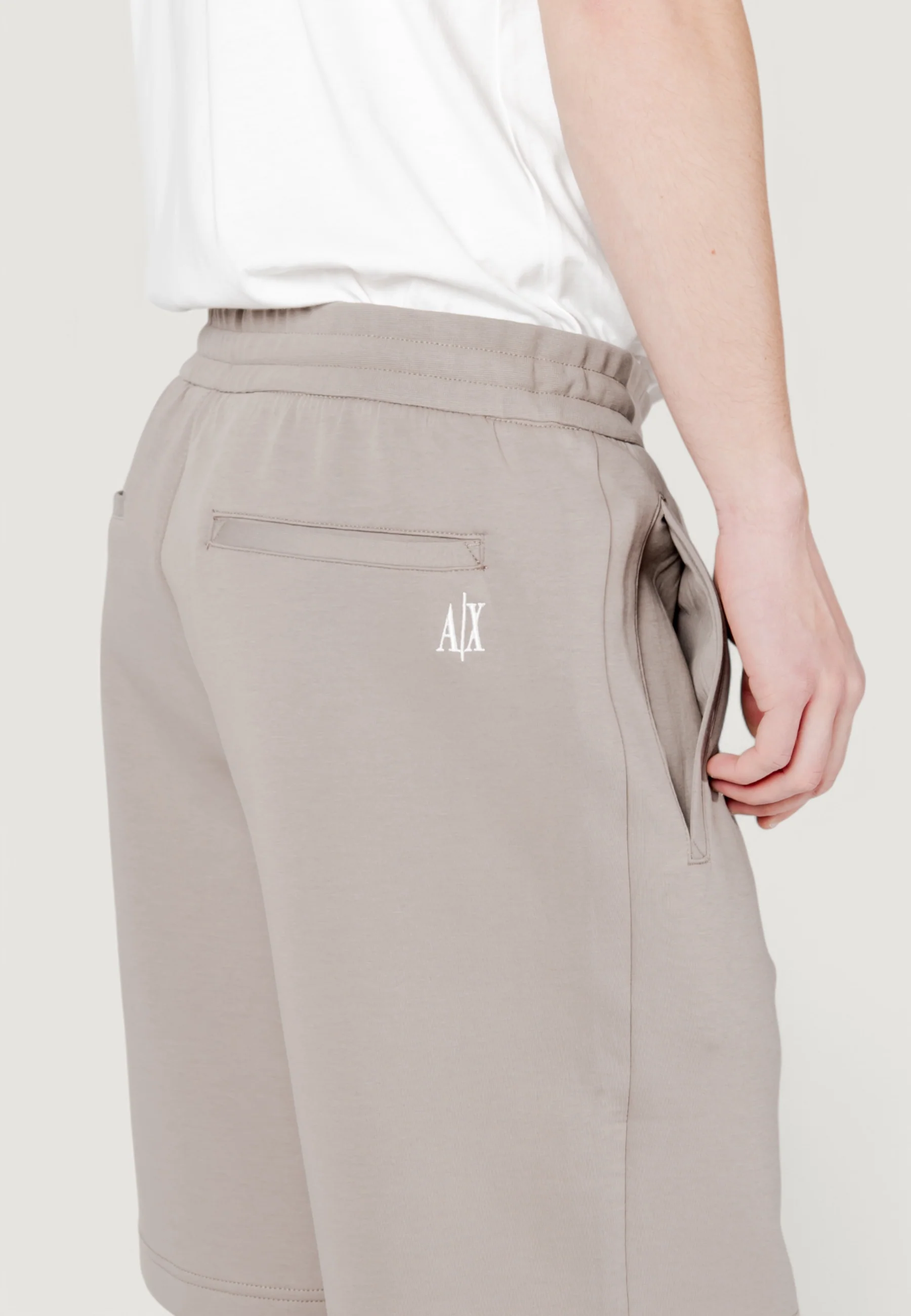 Bermuda sportivi Armani Exchange XM000372 AF10818 - Image 4