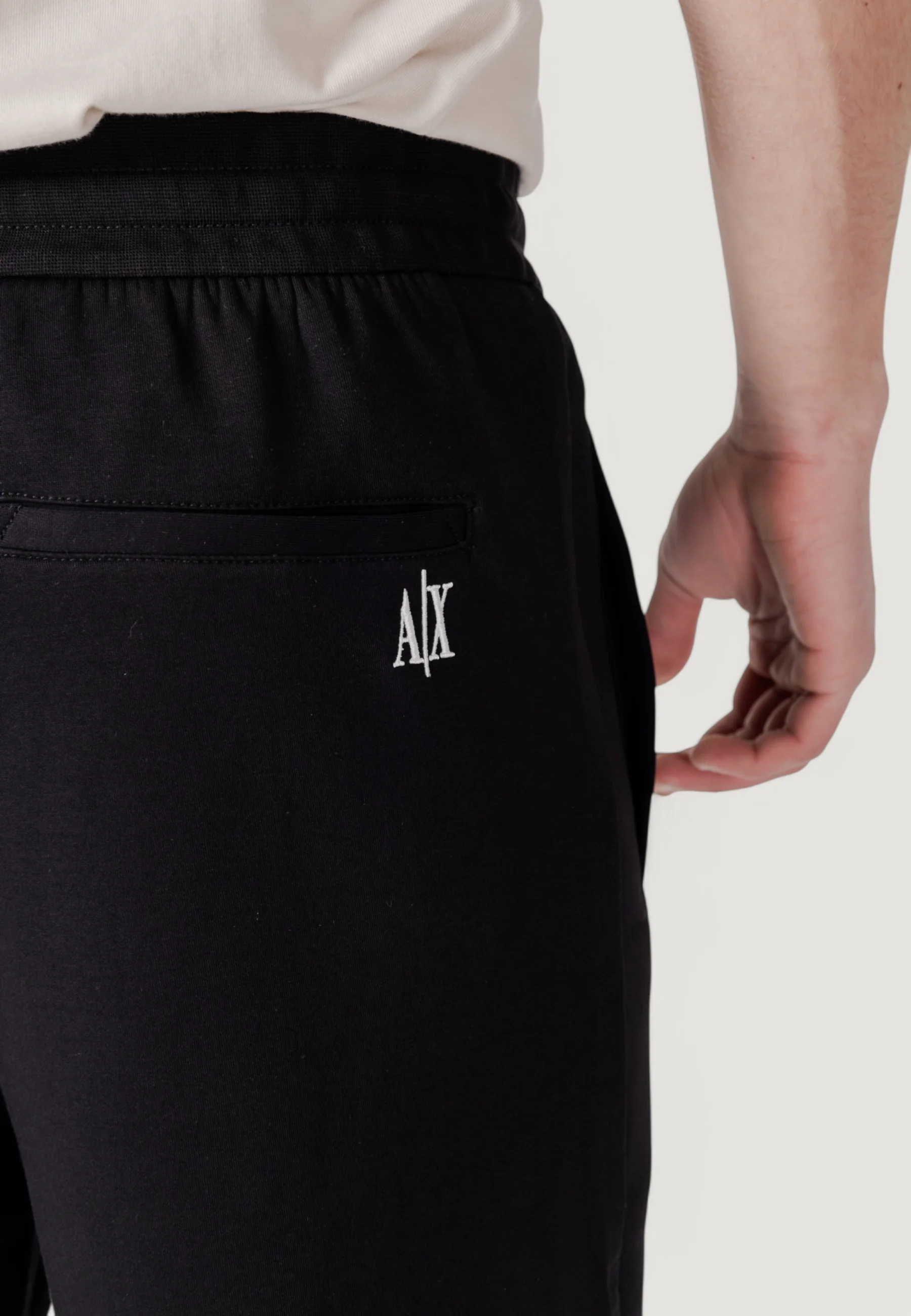 Bermuda sportivi Armani Exchange XM000372 AF10818 - Image 2