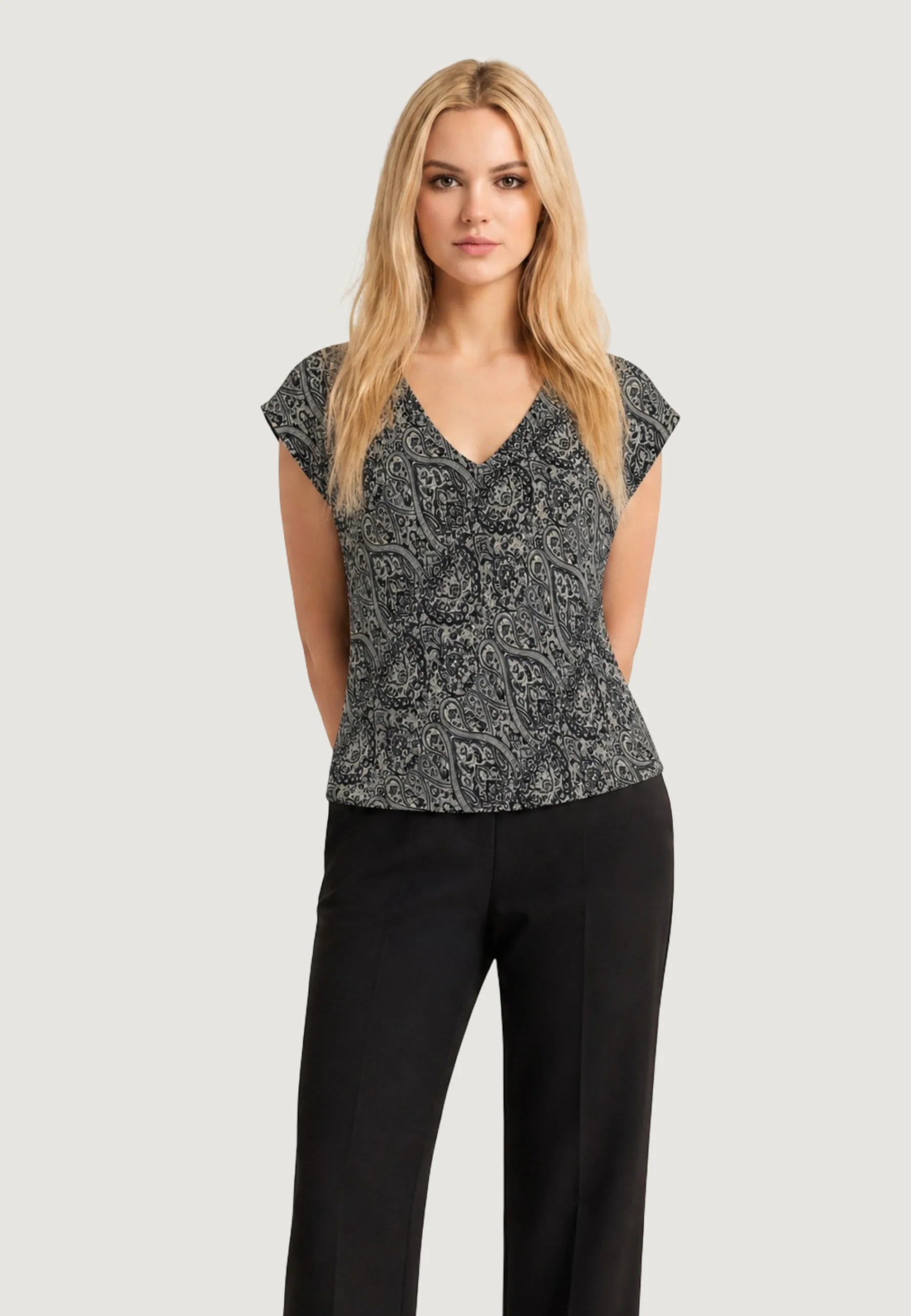 Blusa manica corta Ayfee BLUSA MEZZA MANICA SCOLLO A V