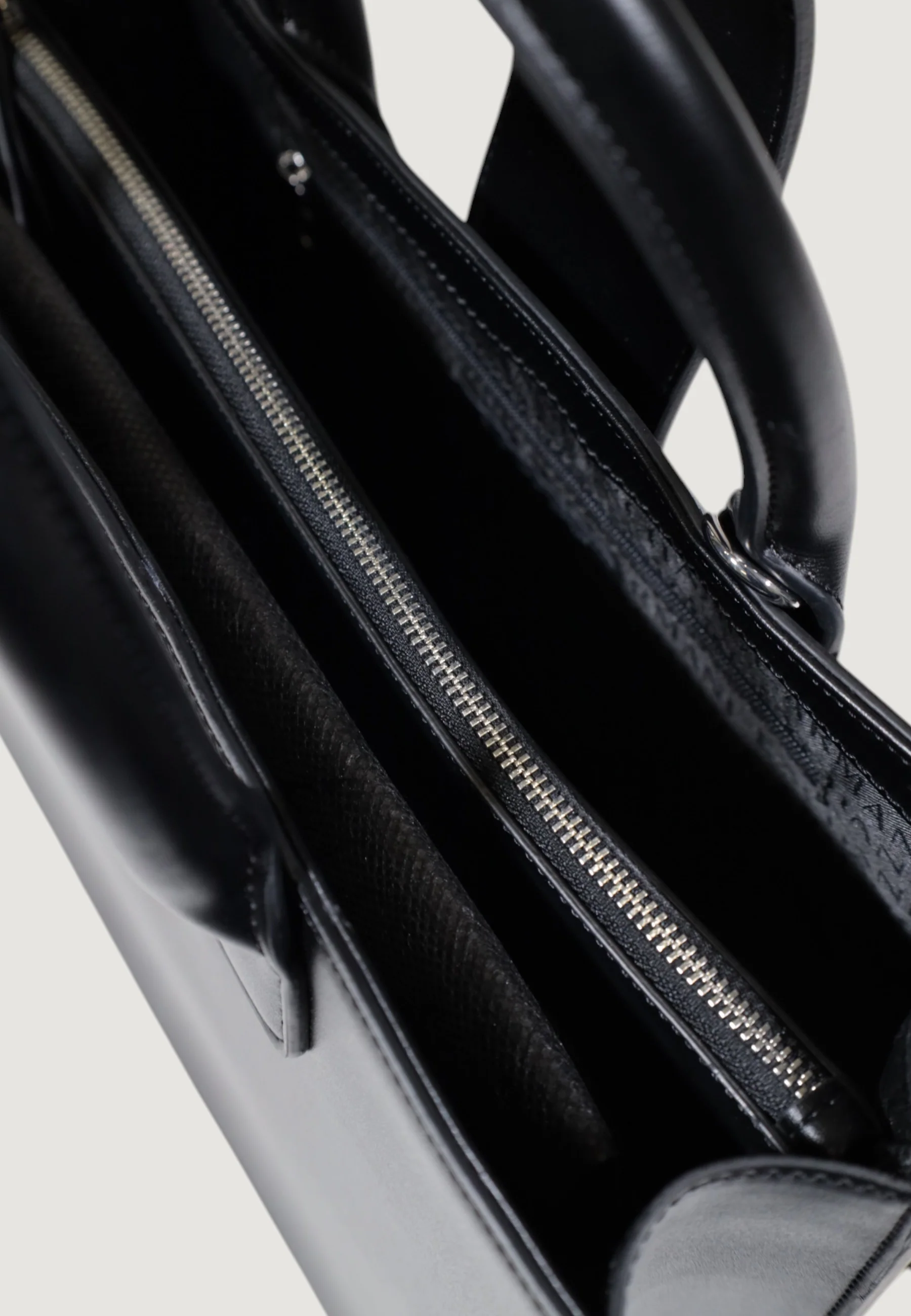 Borsa Armani Exchange SHOPPING - Image 5