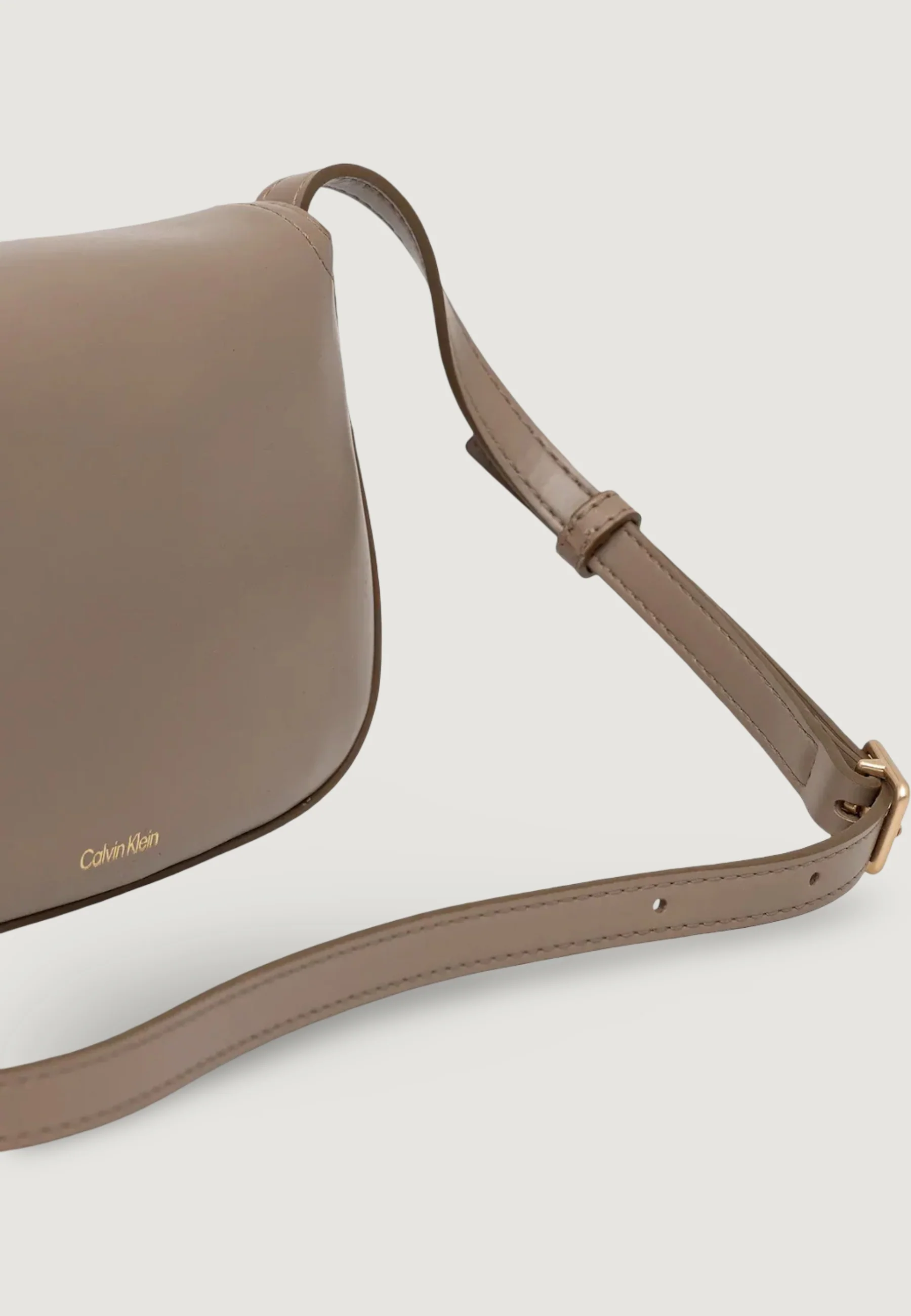 Borsa Calvin Klein CK FLAP CAMERA - Image 3