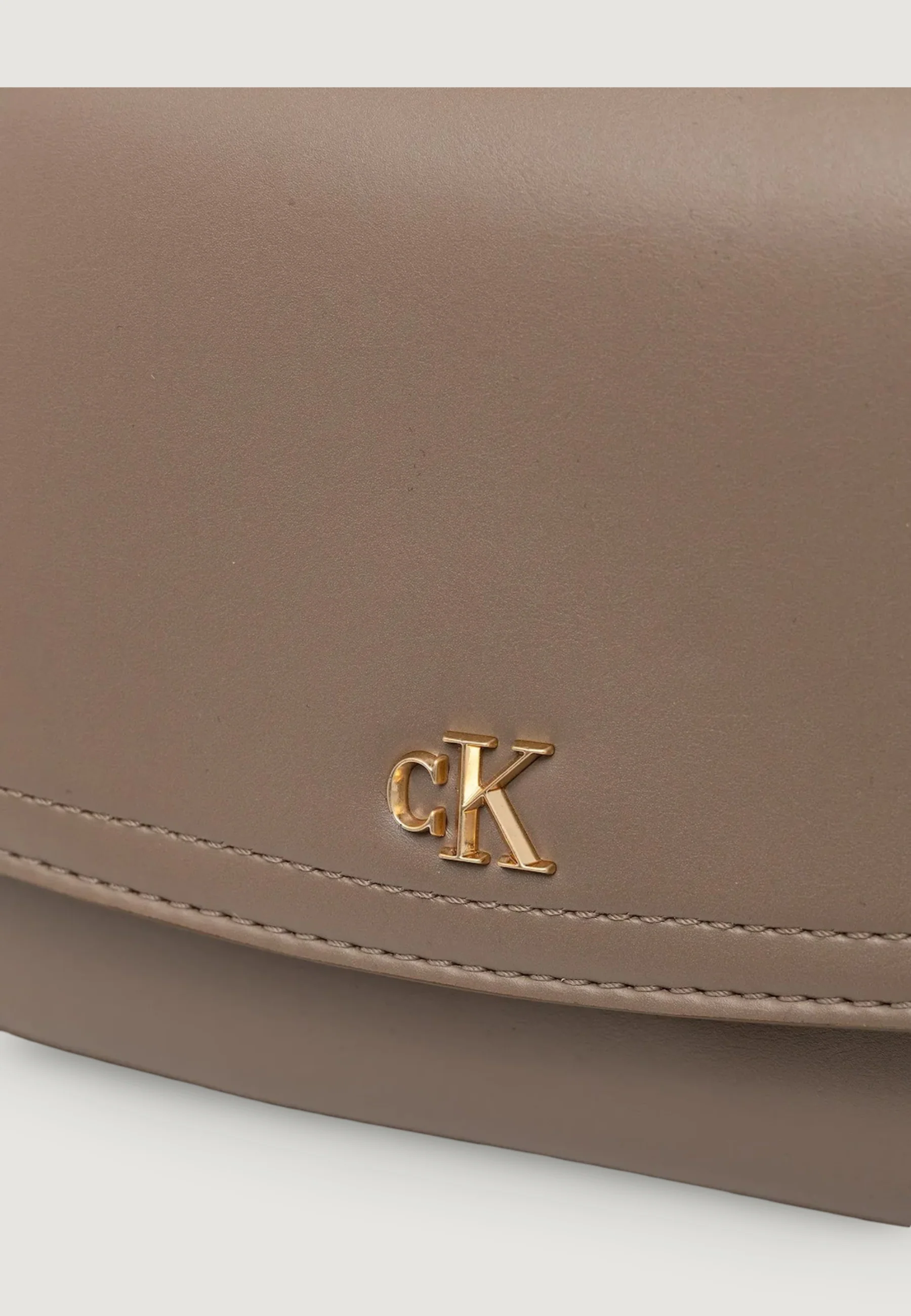 Borsa Calvin Klein CK FLAP CAMERA - Image 4