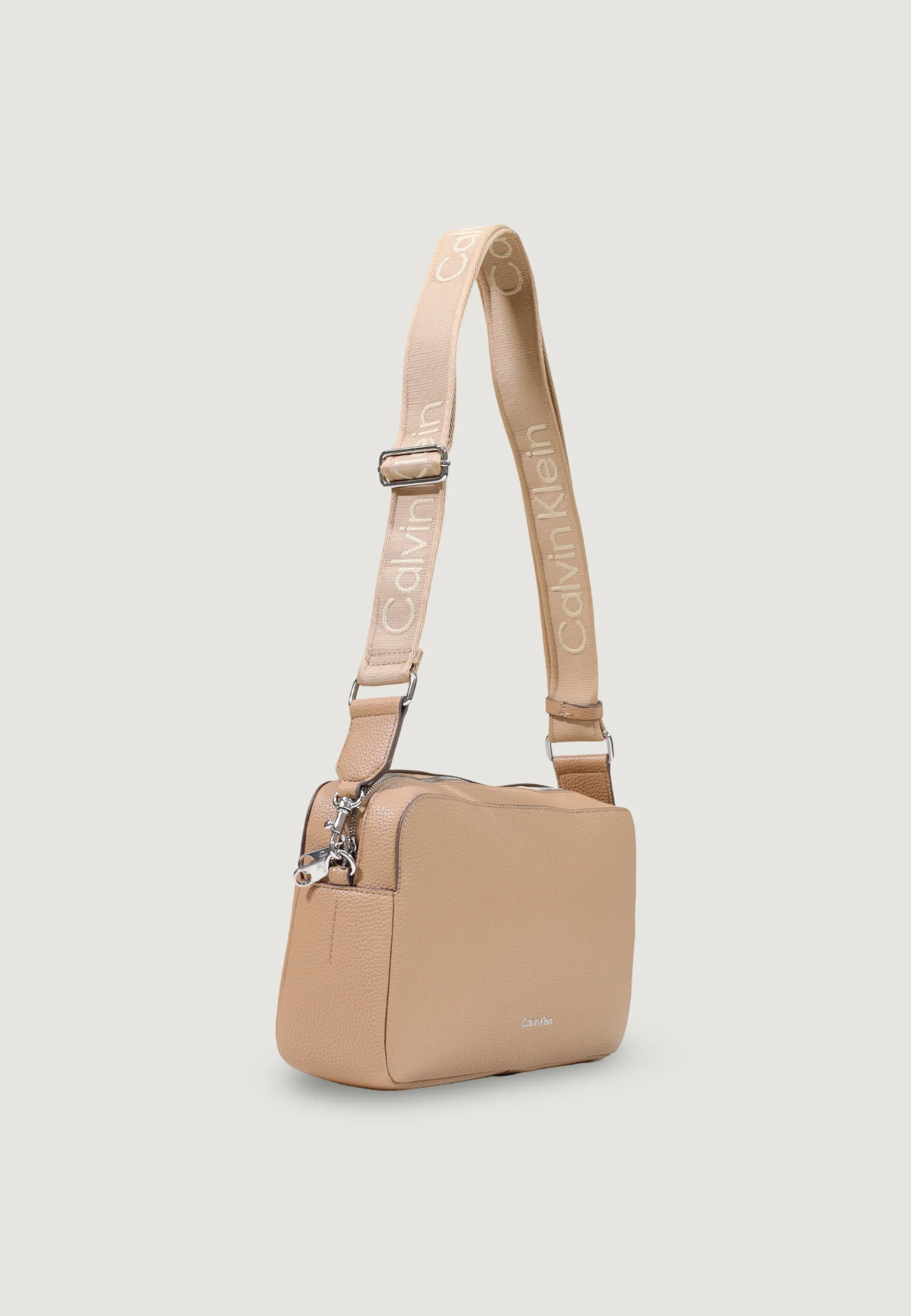 Borsa Calvin Klein WEBBING 2X STRAP LG CAMERA BAG - Image 2