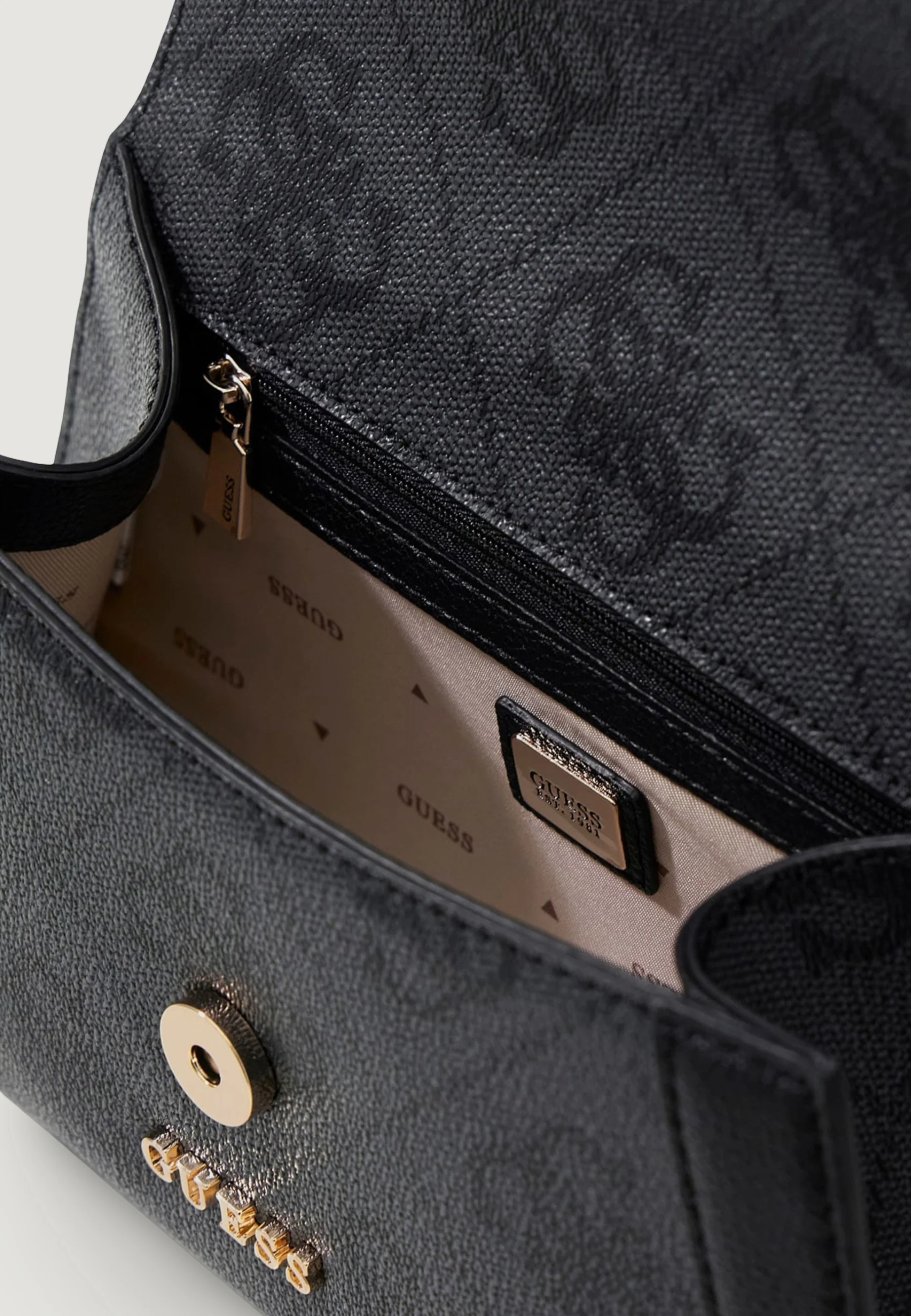 Borsa Guess KARNILLA LOGO FLAP SHLDR BAG - Image 3