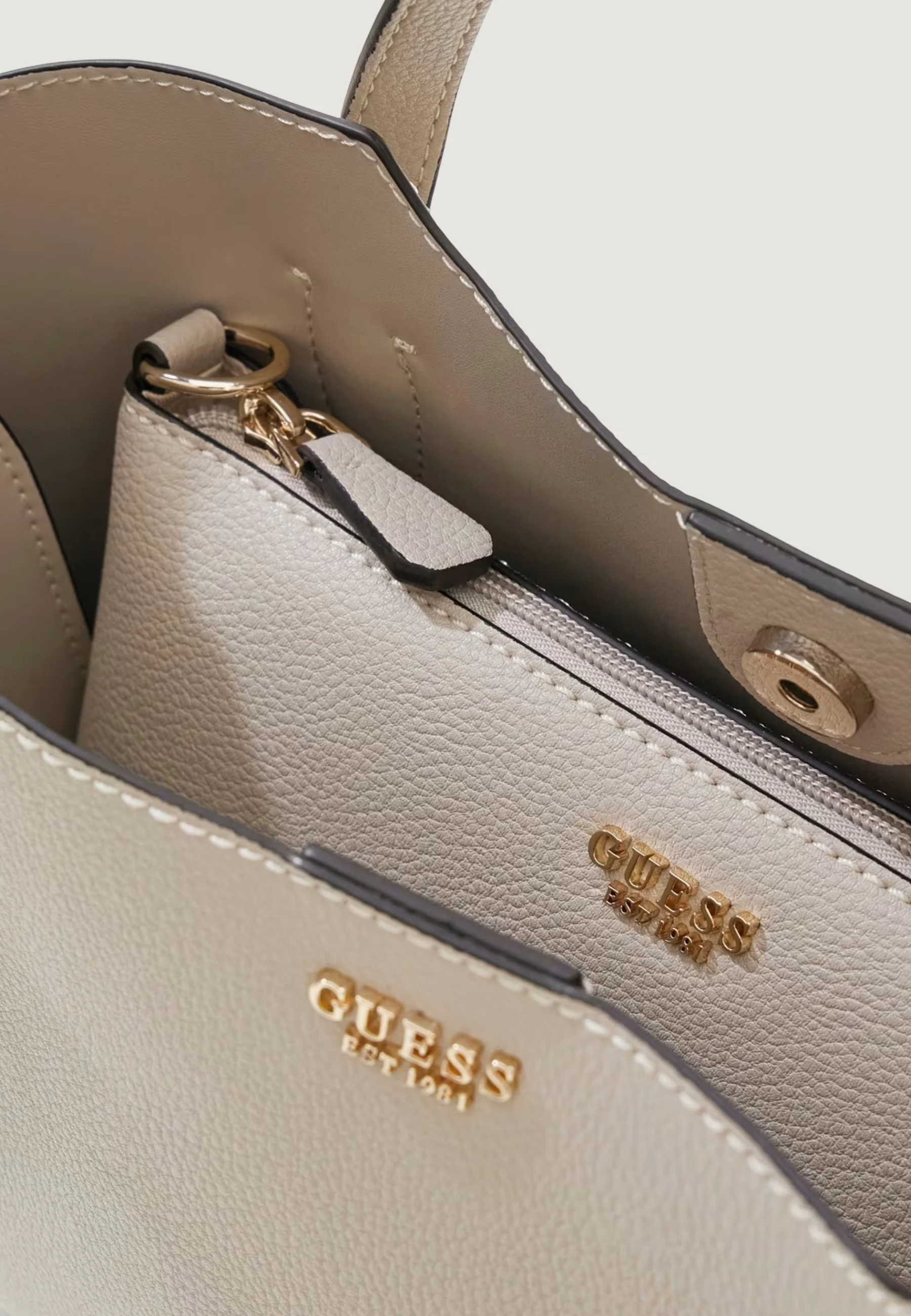 Borsa Guess LUCCI GIRLFRIEND SAT - Image 3