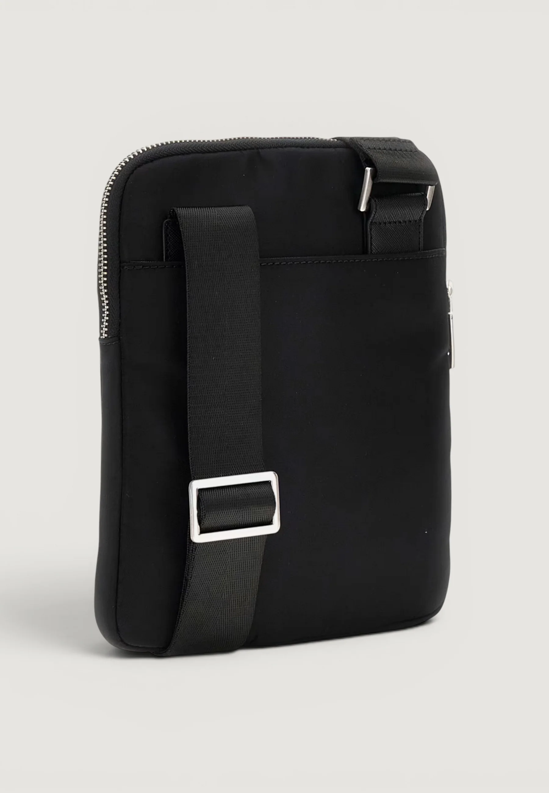 Borsa Guess MILANO BUMBAG M - Image 2