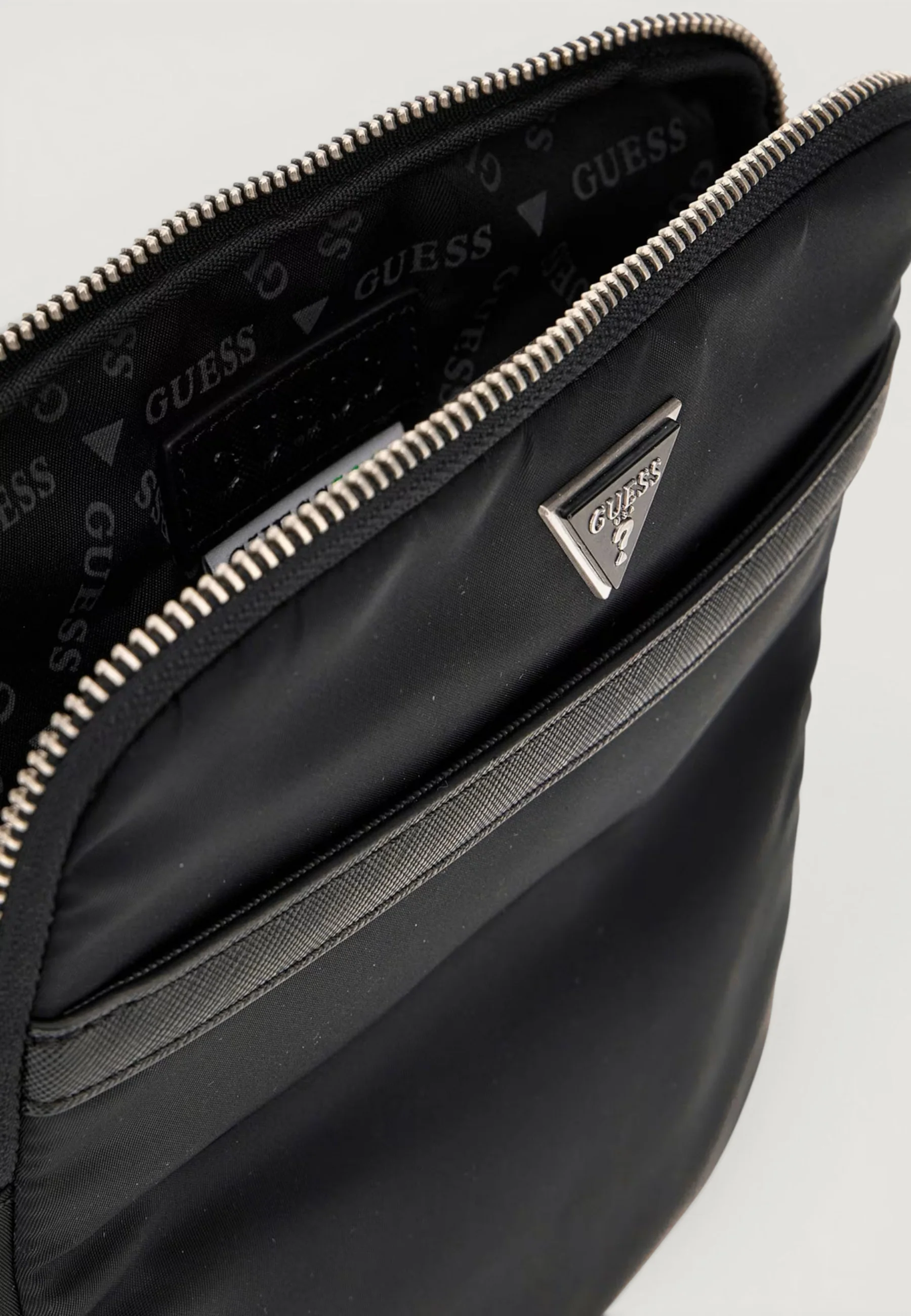 Borsa Guess MILANO BUMBAG M - Image 3