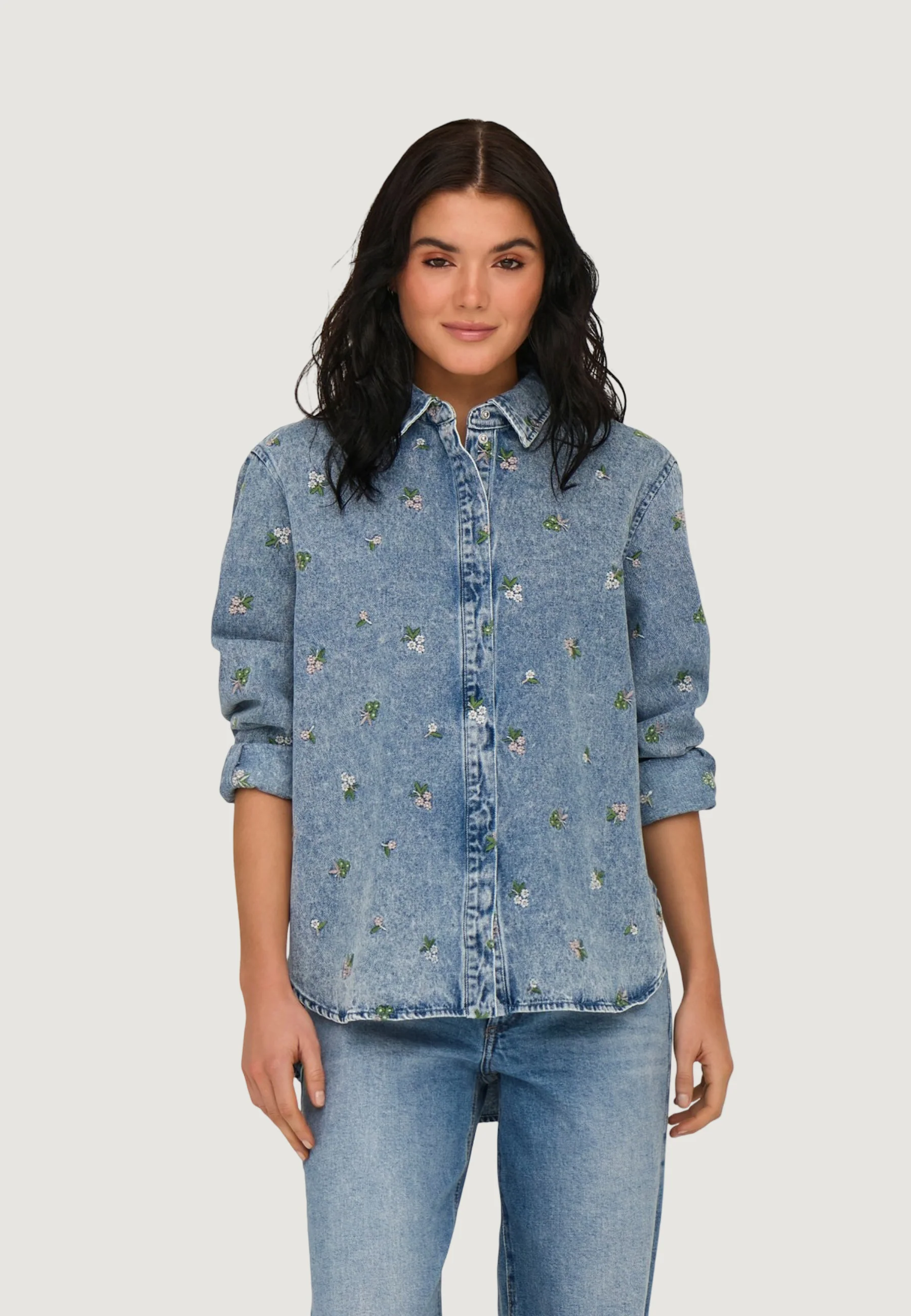 Camicia manica lunga Only Onlvera L/S Flower Emb Shirt Dnm Noos