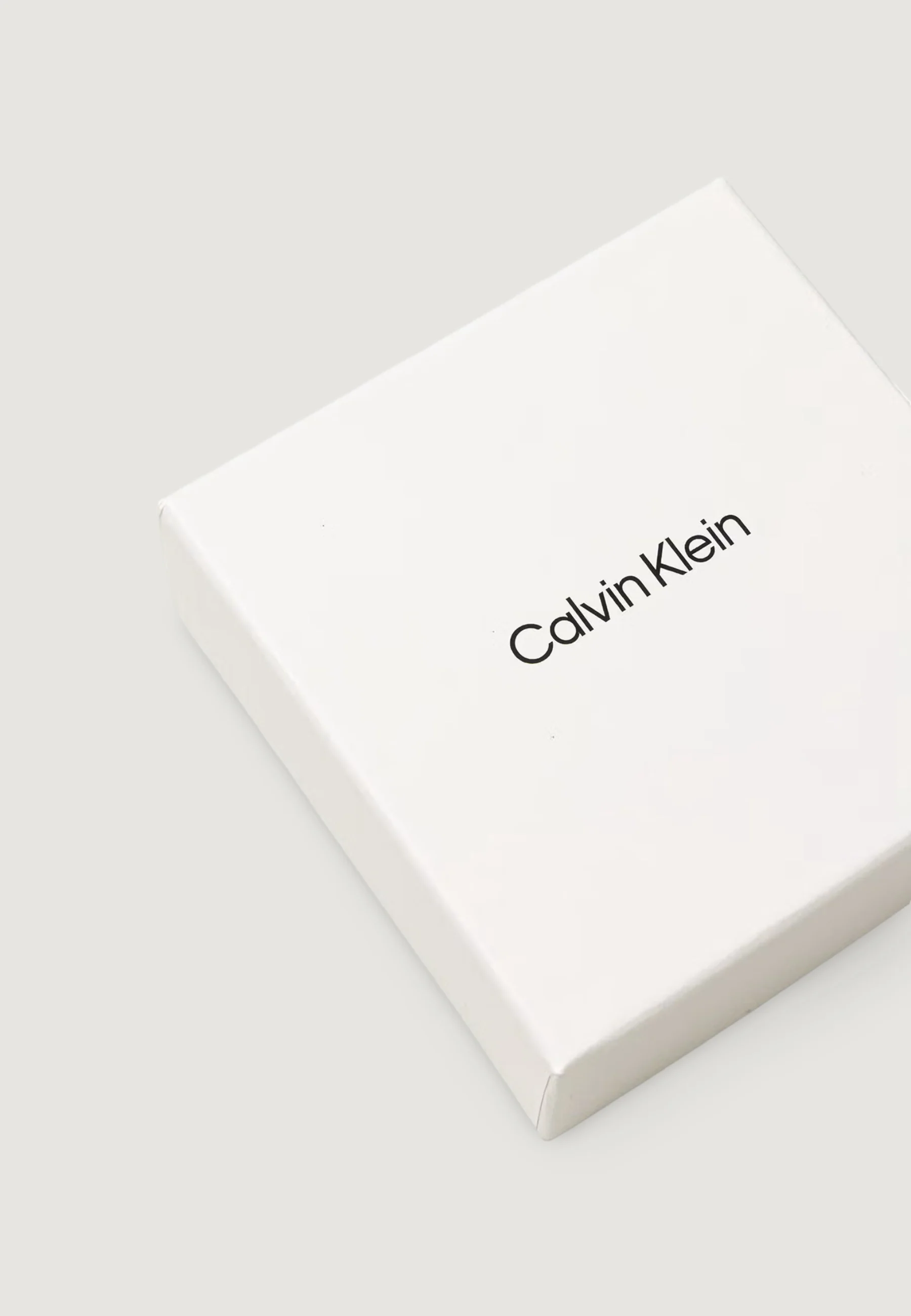 Cinta Calvin Klein ROUND ENGRAVED CK BUCKLE 20 MM - Image 4
