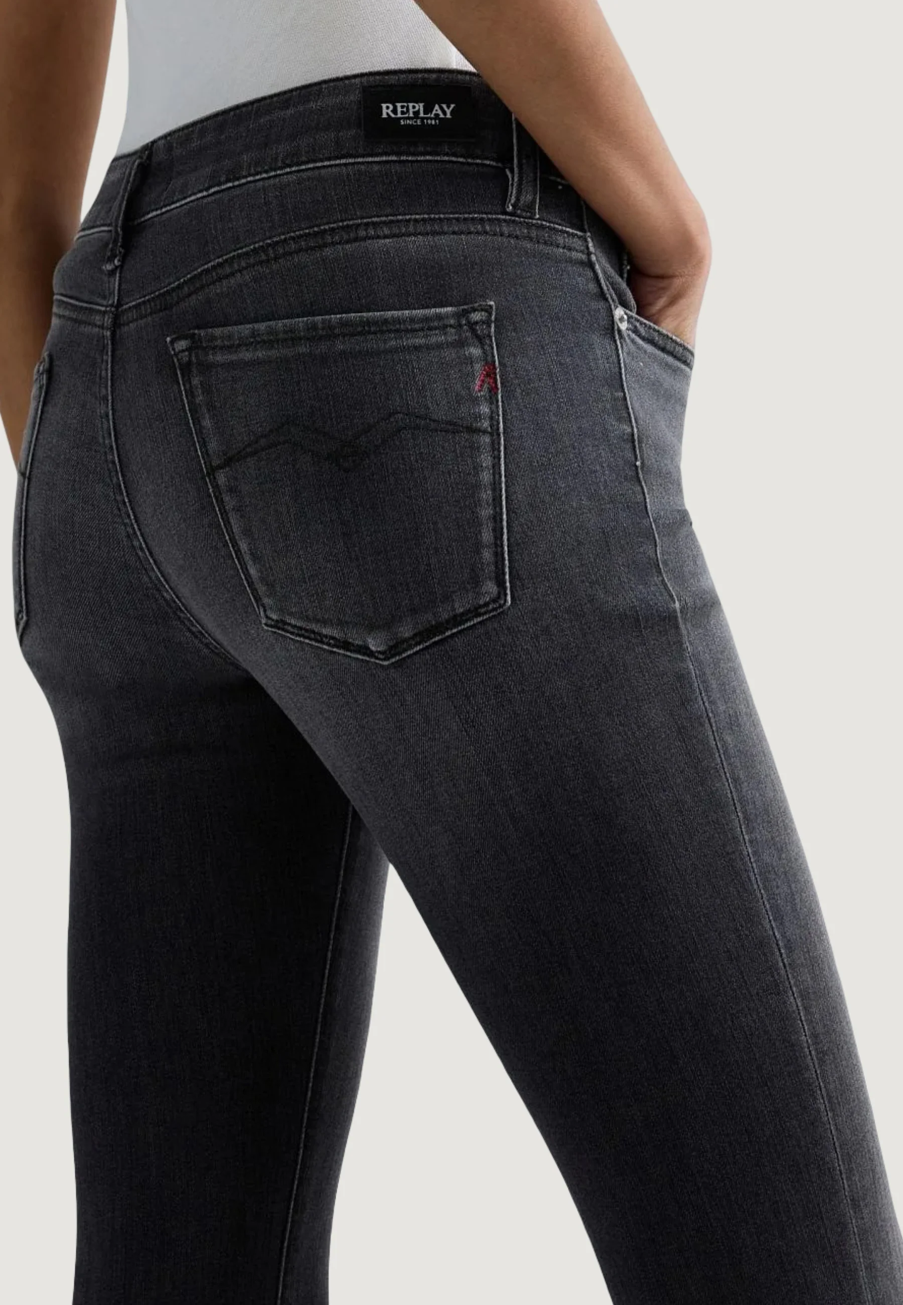 Jeans larghi Replay FLARE REGULAR WAIST - Image 4