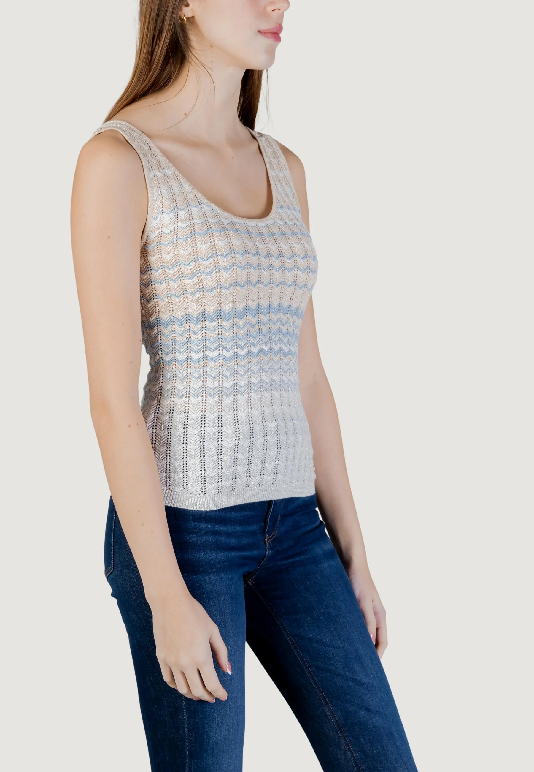 Maglia in filo manica corta Guess SL ROSALYN TANK TOP SWTR - Image 5