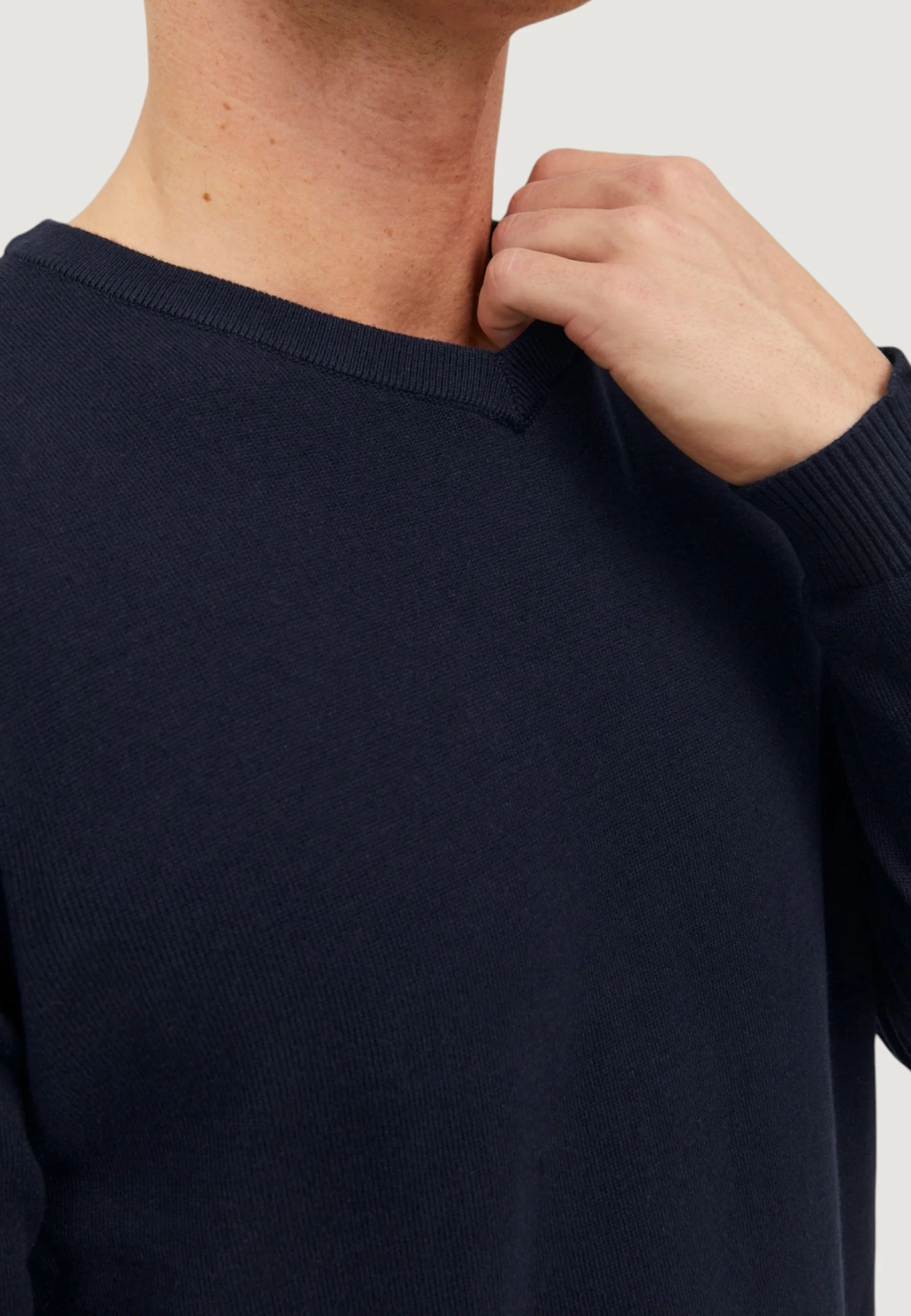 Maglia Jack Jones JJEBASIC KNIT V-NECK NOOS - Image 5