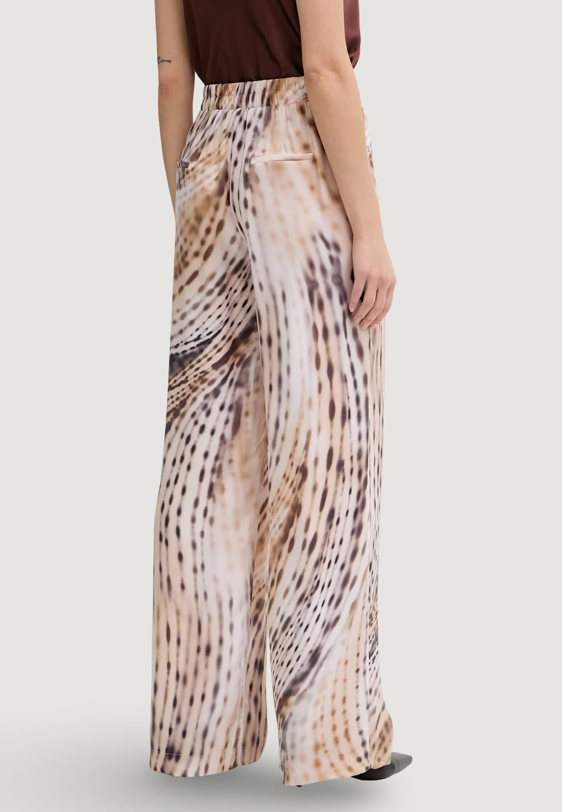 Pantaloni a palazzo Guess DALIA FLUID JOGGER PANT - Image 3