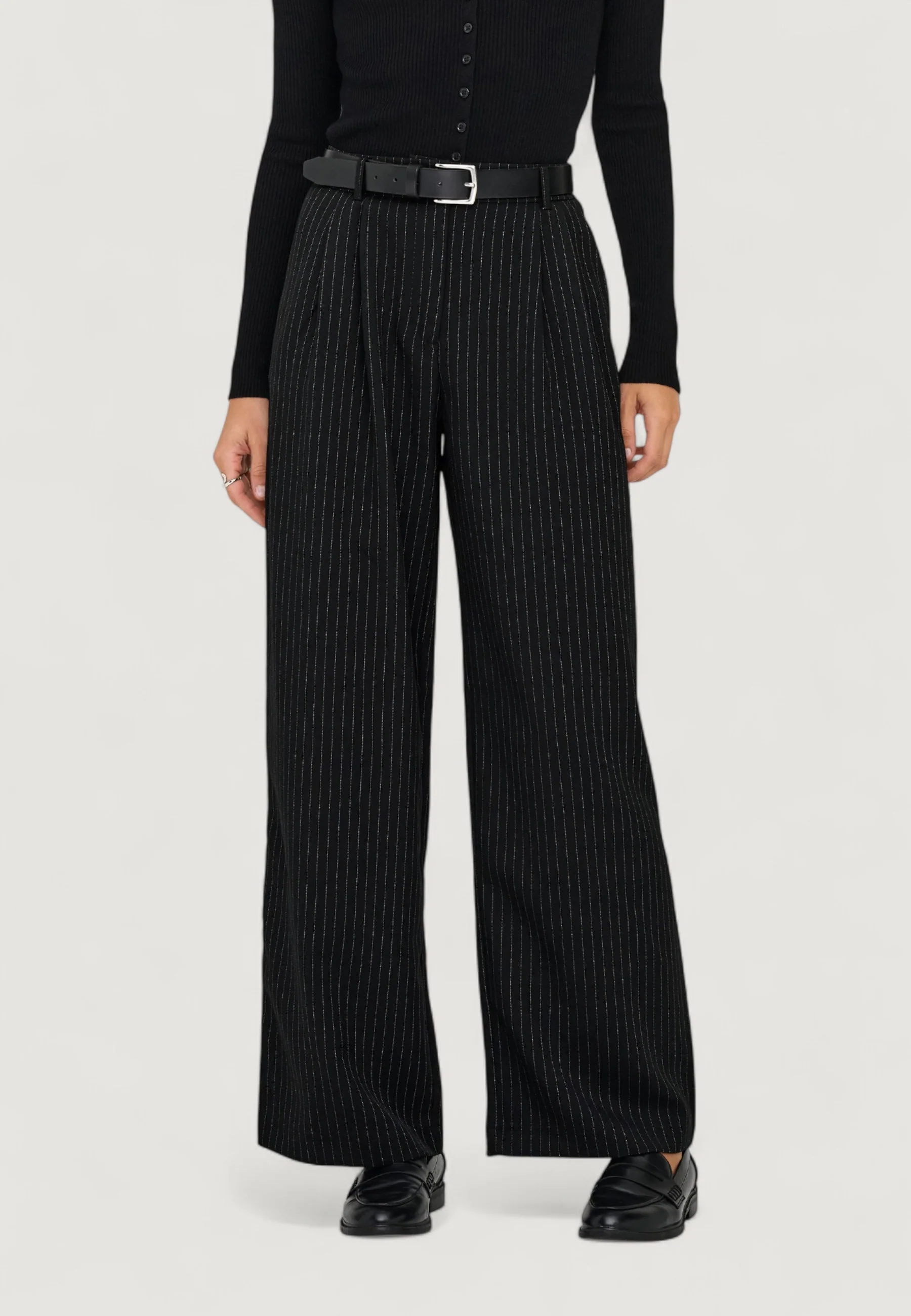 Pantaloni a palazzo Only ONLREINA HW PLEAT STR PINS PANT TLR NOOS