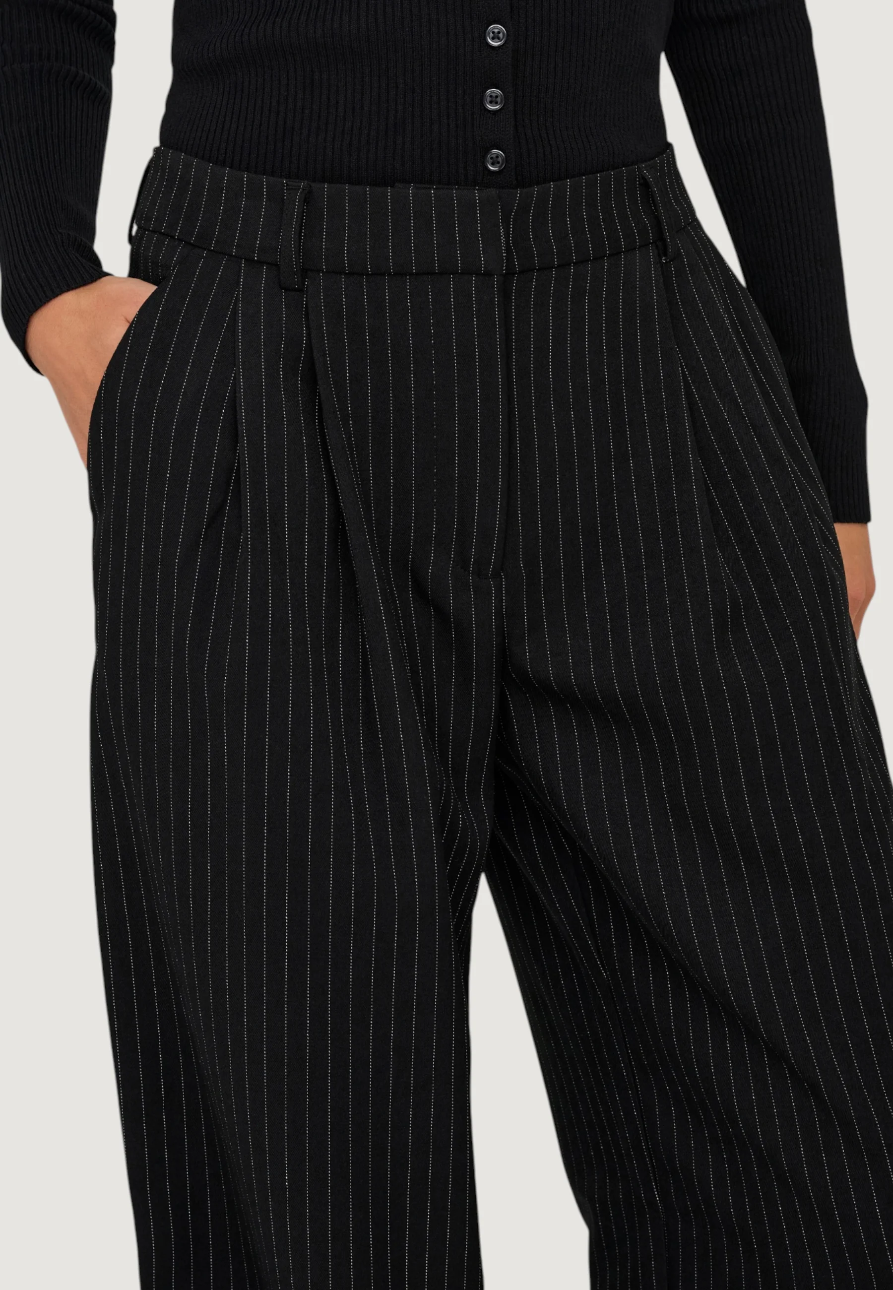 Pantaloni a palazzo Only ONLREINA HW PLEAT STR PINS PANT TLR NOOS - Image 4