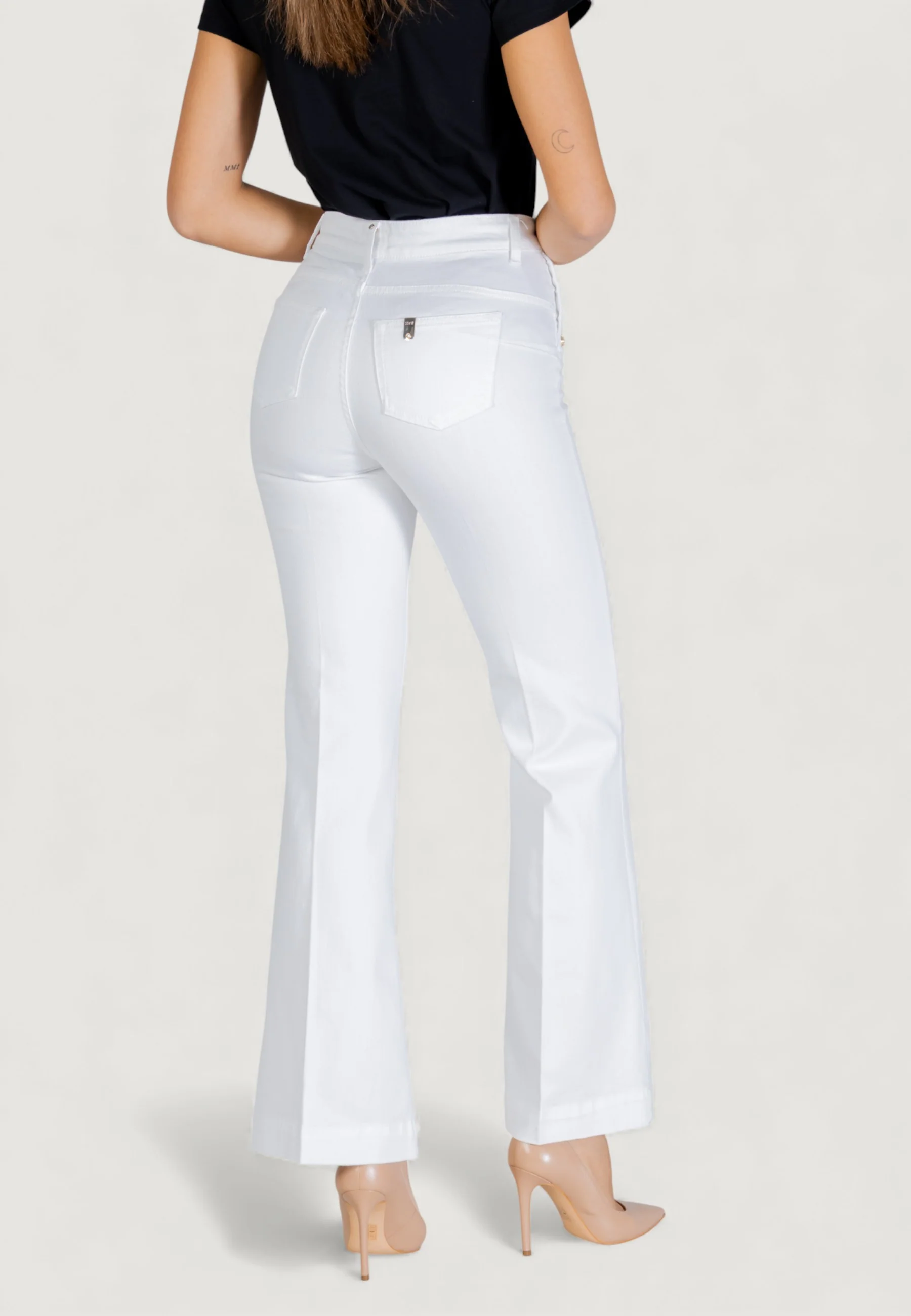 Pantaloni bootcut Liu-Jo B.UP FLARE BUTTON H.W. - Image 2
