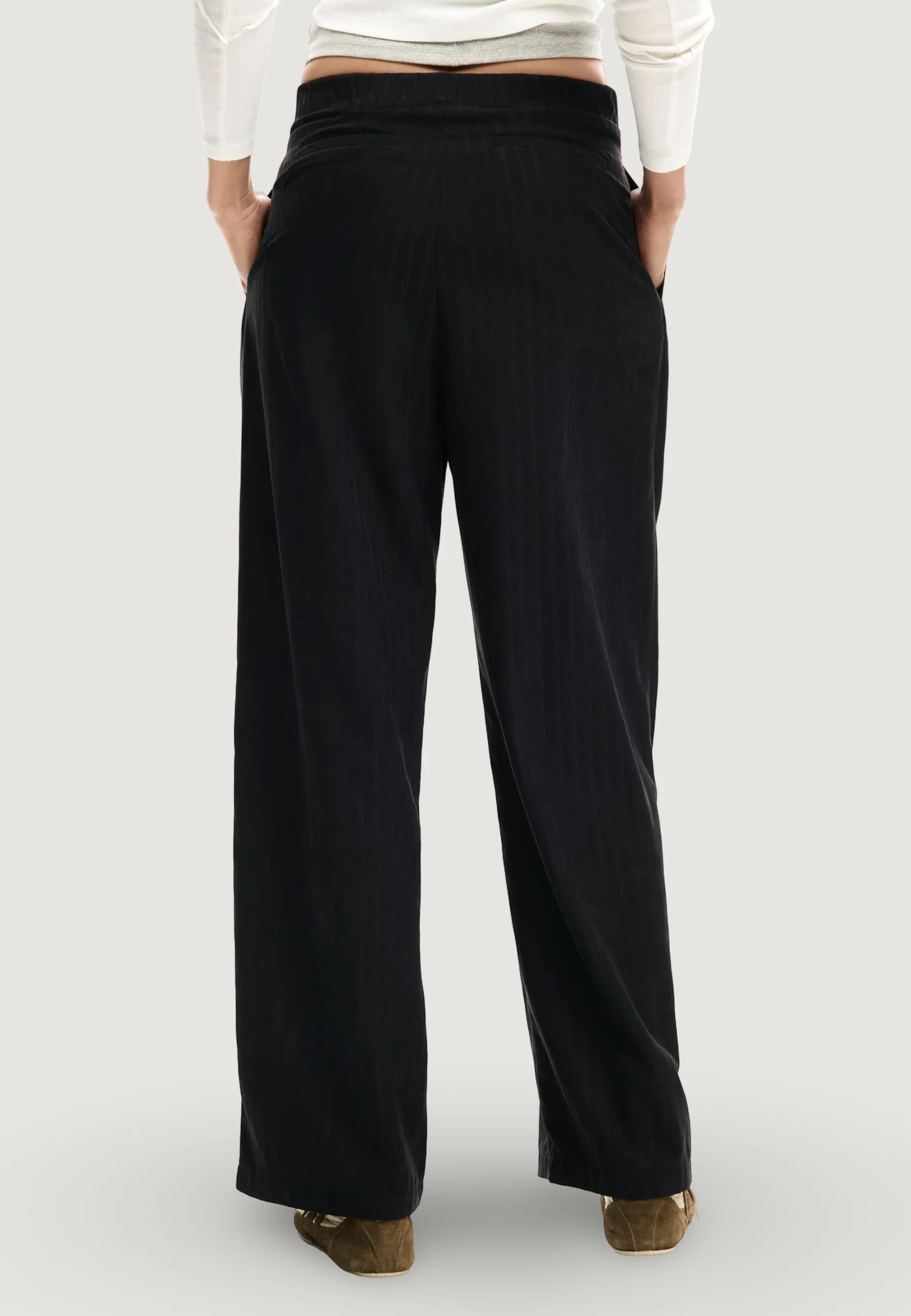 Pantaloni regular Desigual PANT_MERLI - Image 3
