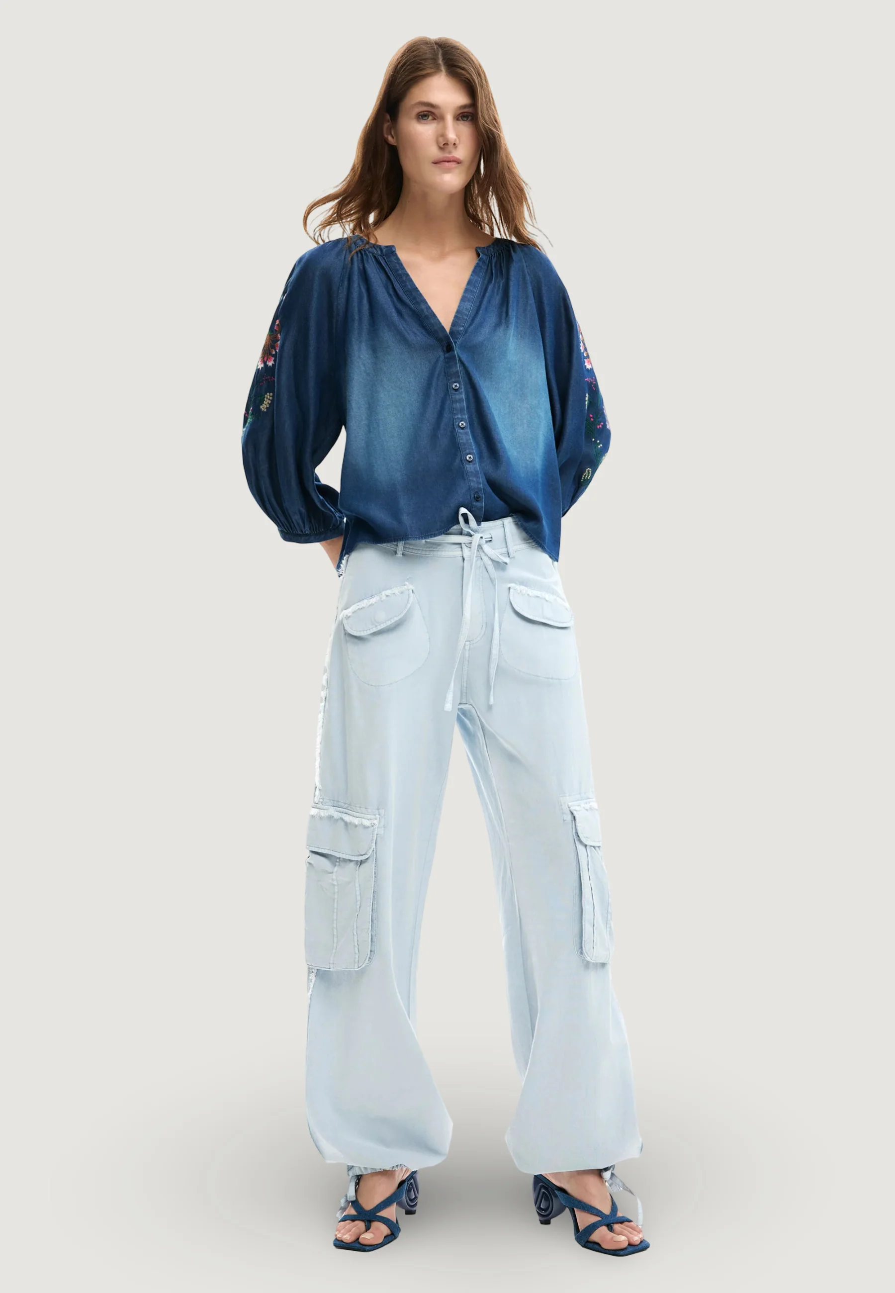 Pantaloni regular Desigual PANT_VILLAGE - Image 5