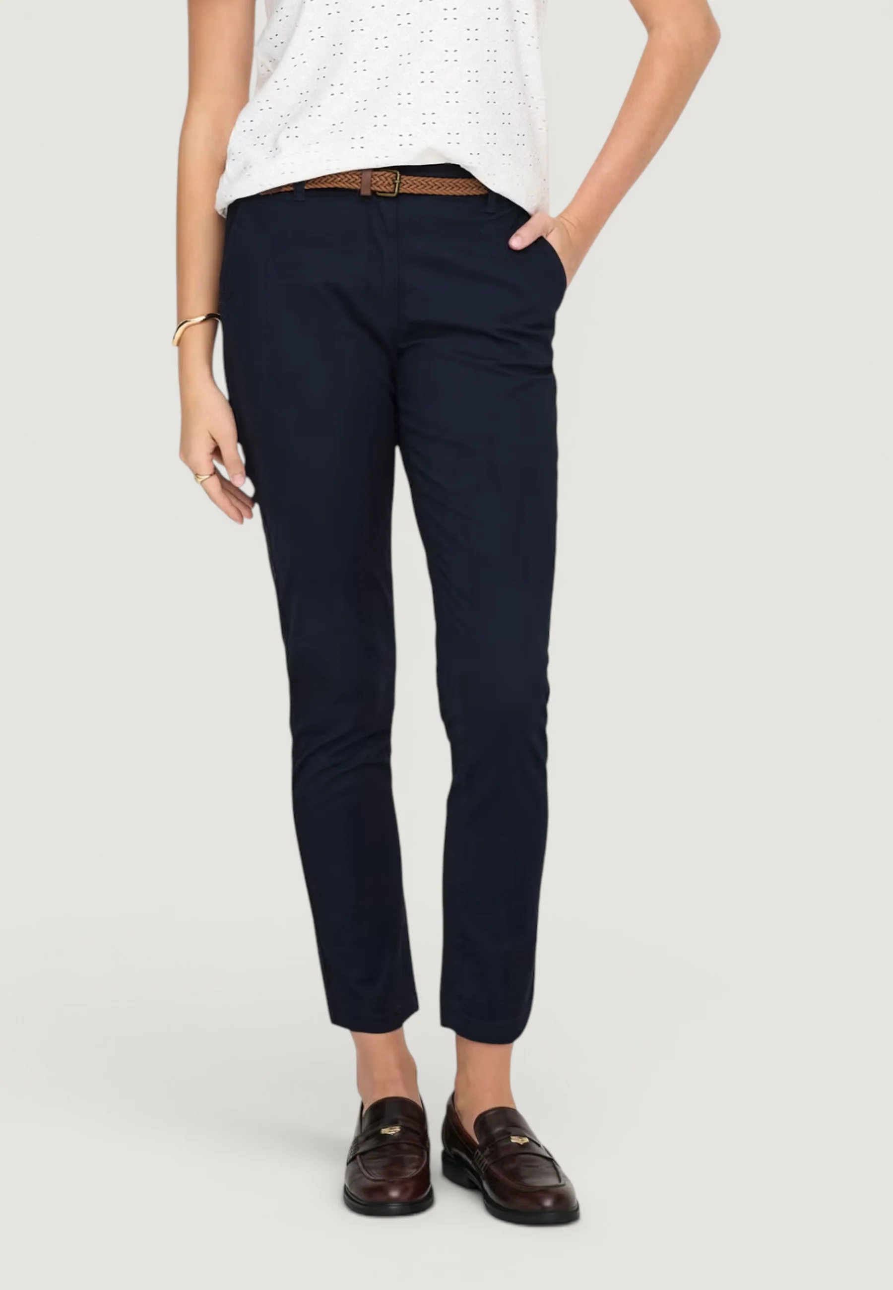 Pantaloni regular Jacqueline de Yong JDYCHICAGO MW BELT CHINO PANTS WVN NOOS