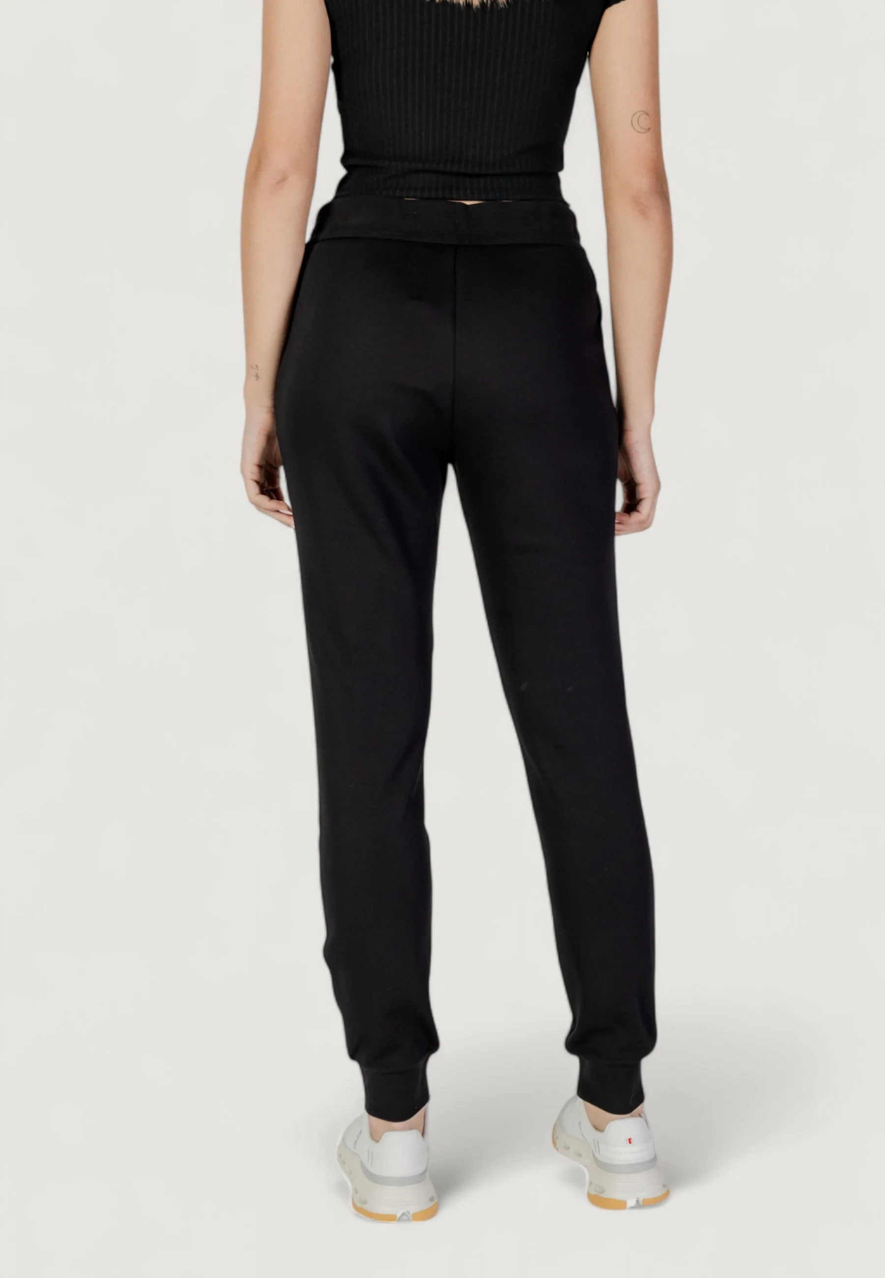 Pantaloni sportivi Armani Exchange XW000824 AF10818 - Image 4