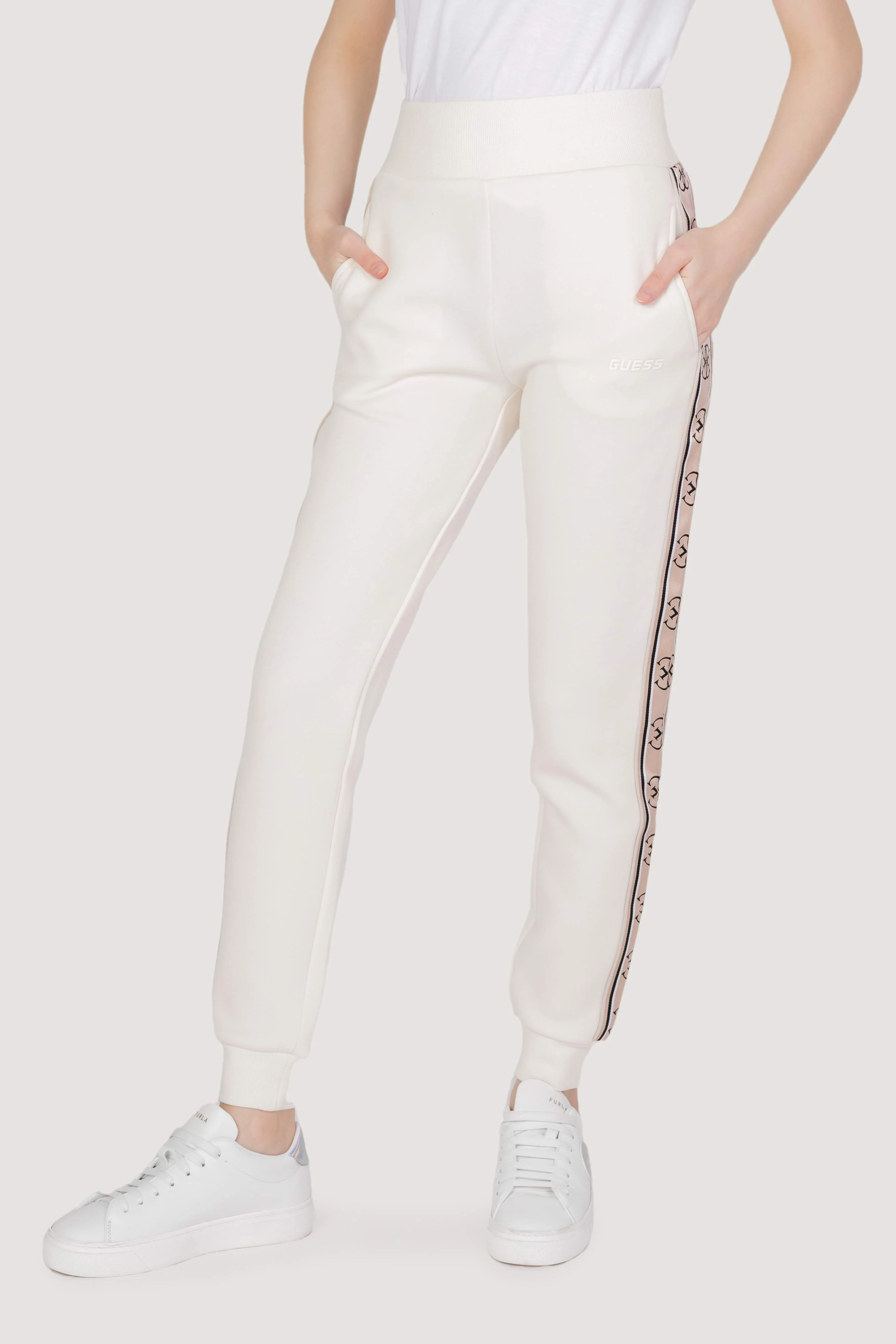 Pantaloni sportivi Guess Active BRITNEY JOGGER