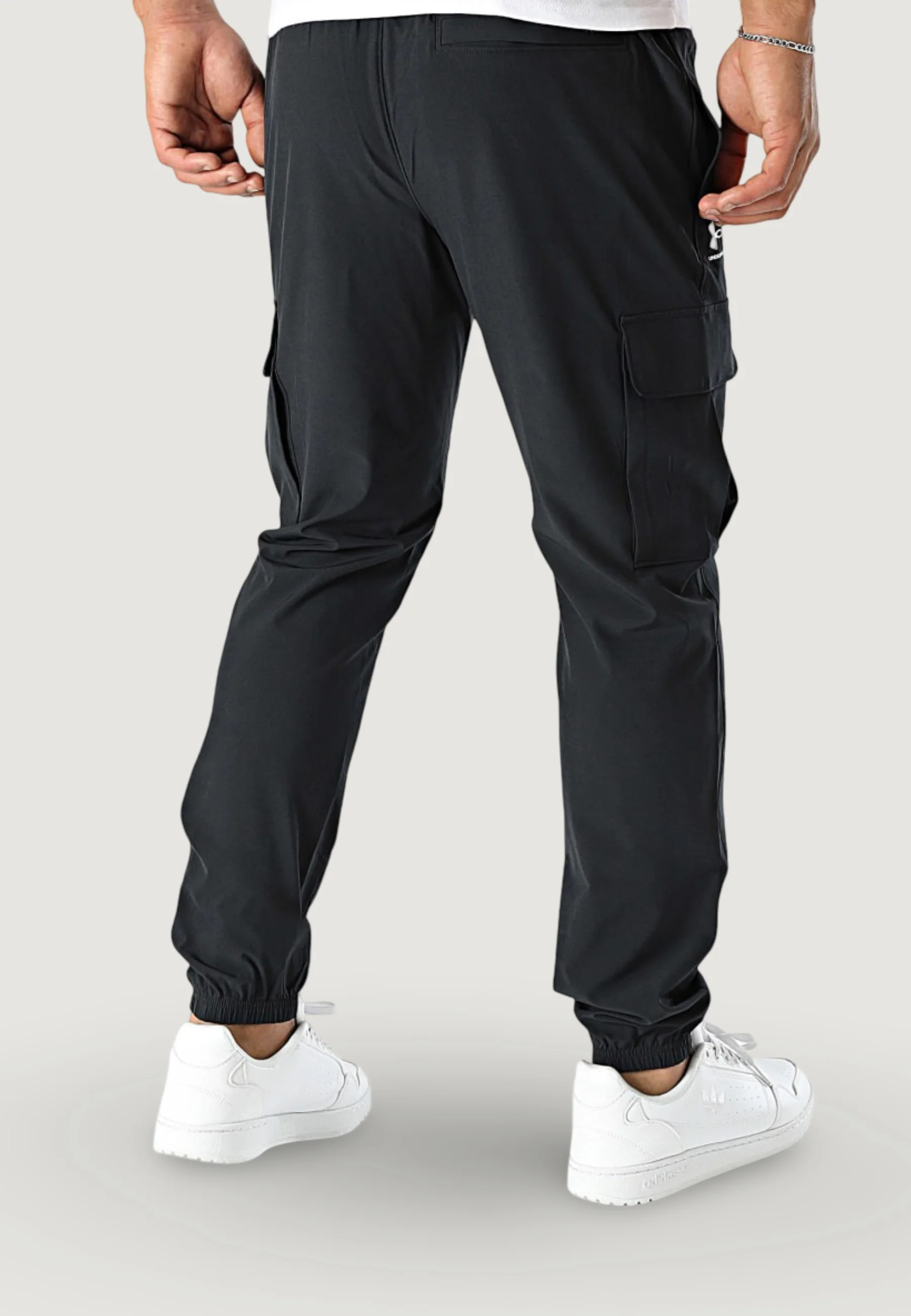 Pantaloni sportivi Under Armour UA VIBE WOVEN CARGO PANTS - Image 3