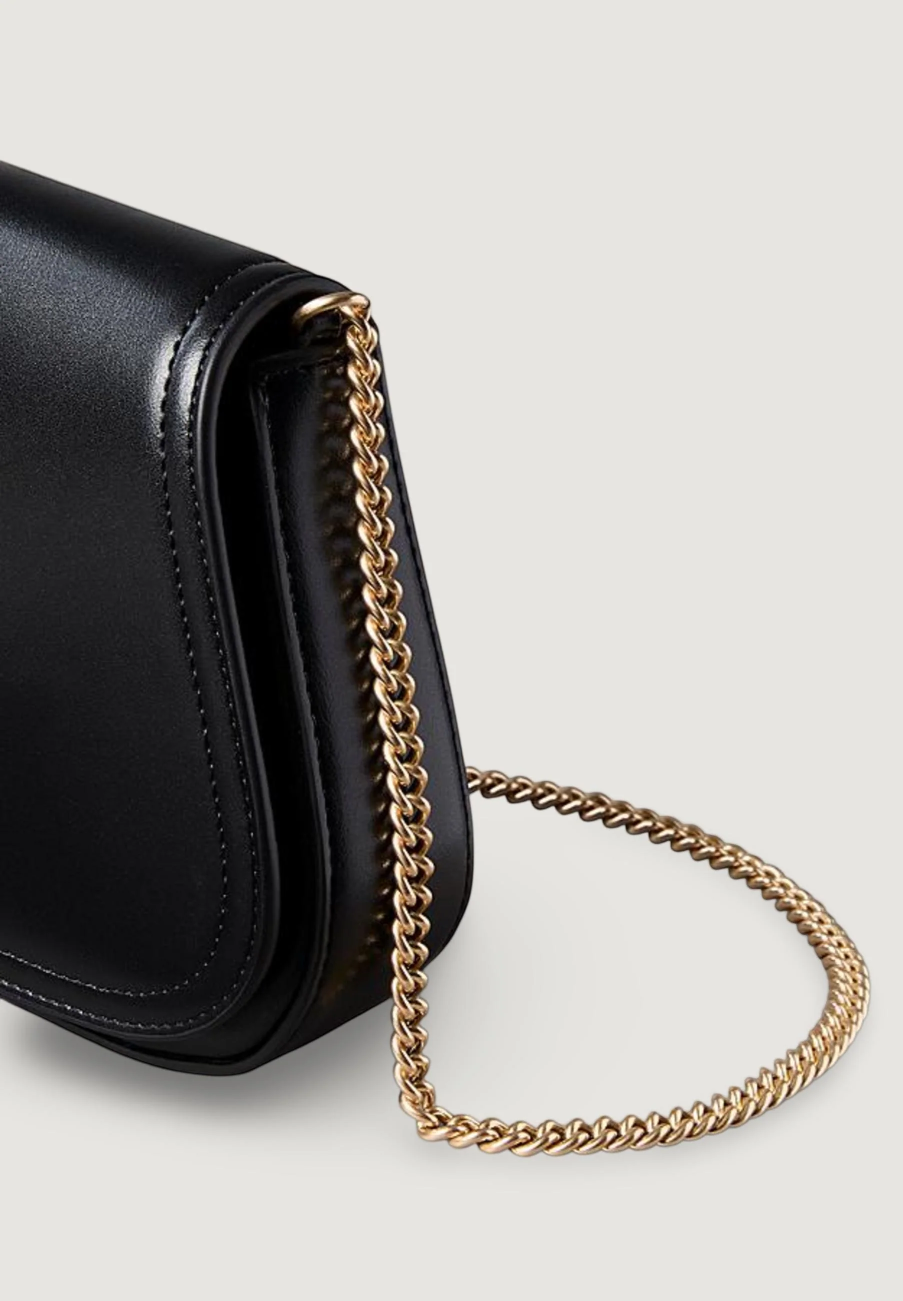 Pochette Calvin Klein CK CURVED ON CHAIN - Image 4