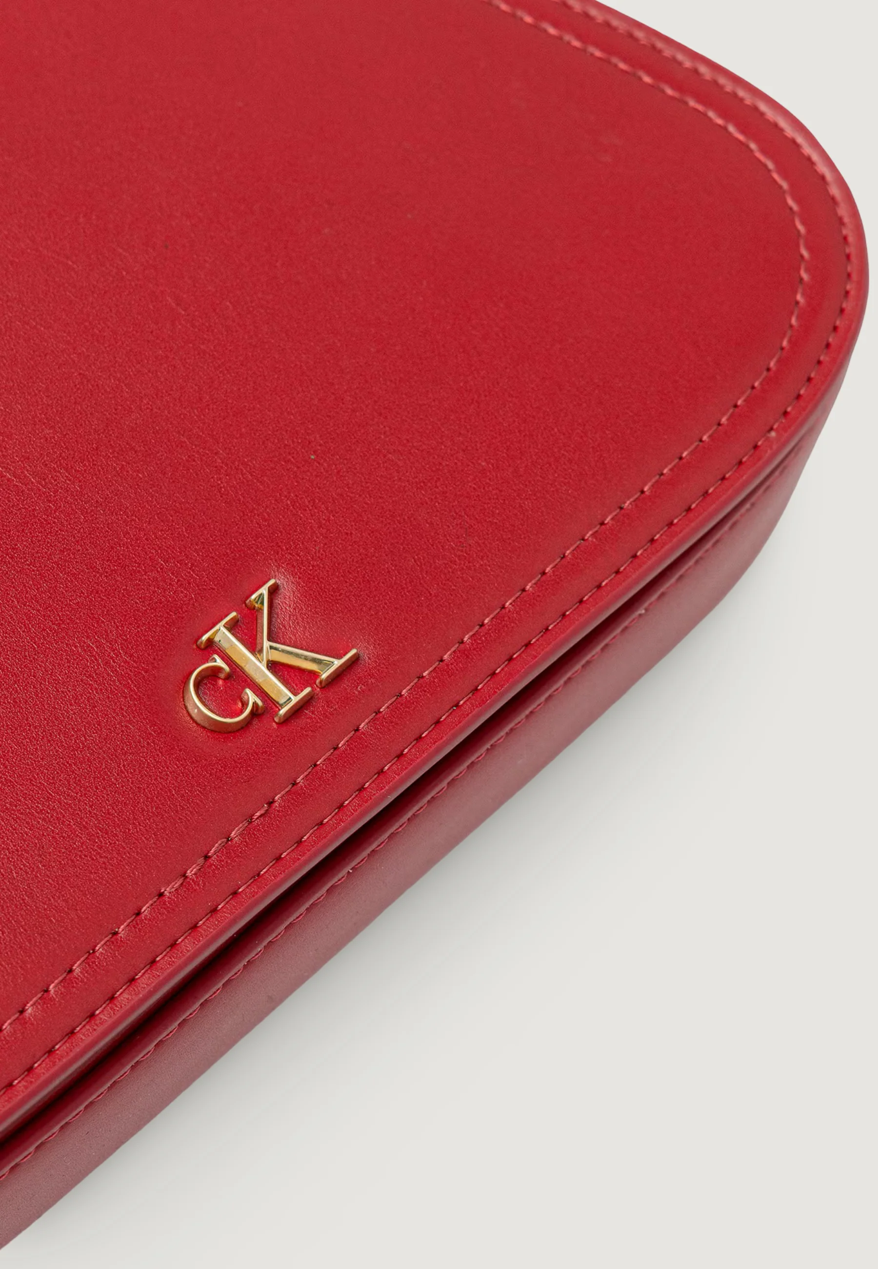 Pochette Calvin Klein CK CURVED ON CHAIN - Image 4