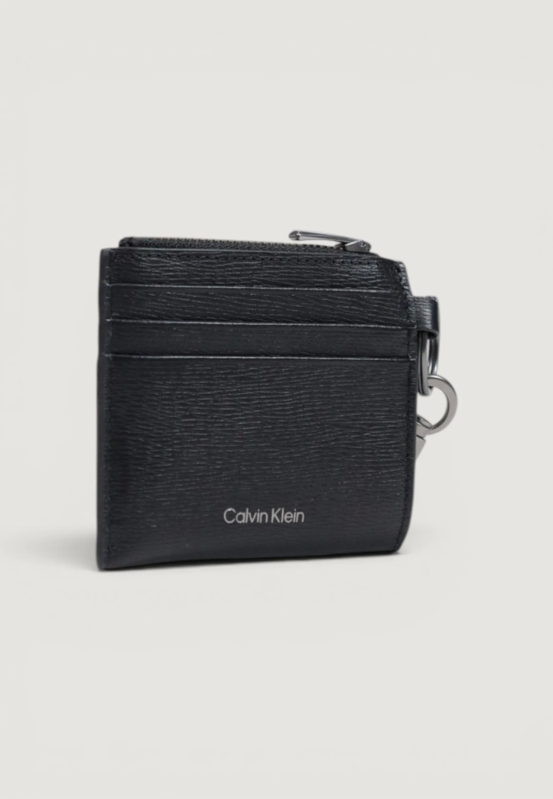Portafoglio con portamonete Calvin Klein EMBLEM HW CARDHOLDER W/ CLIP - Image 4
