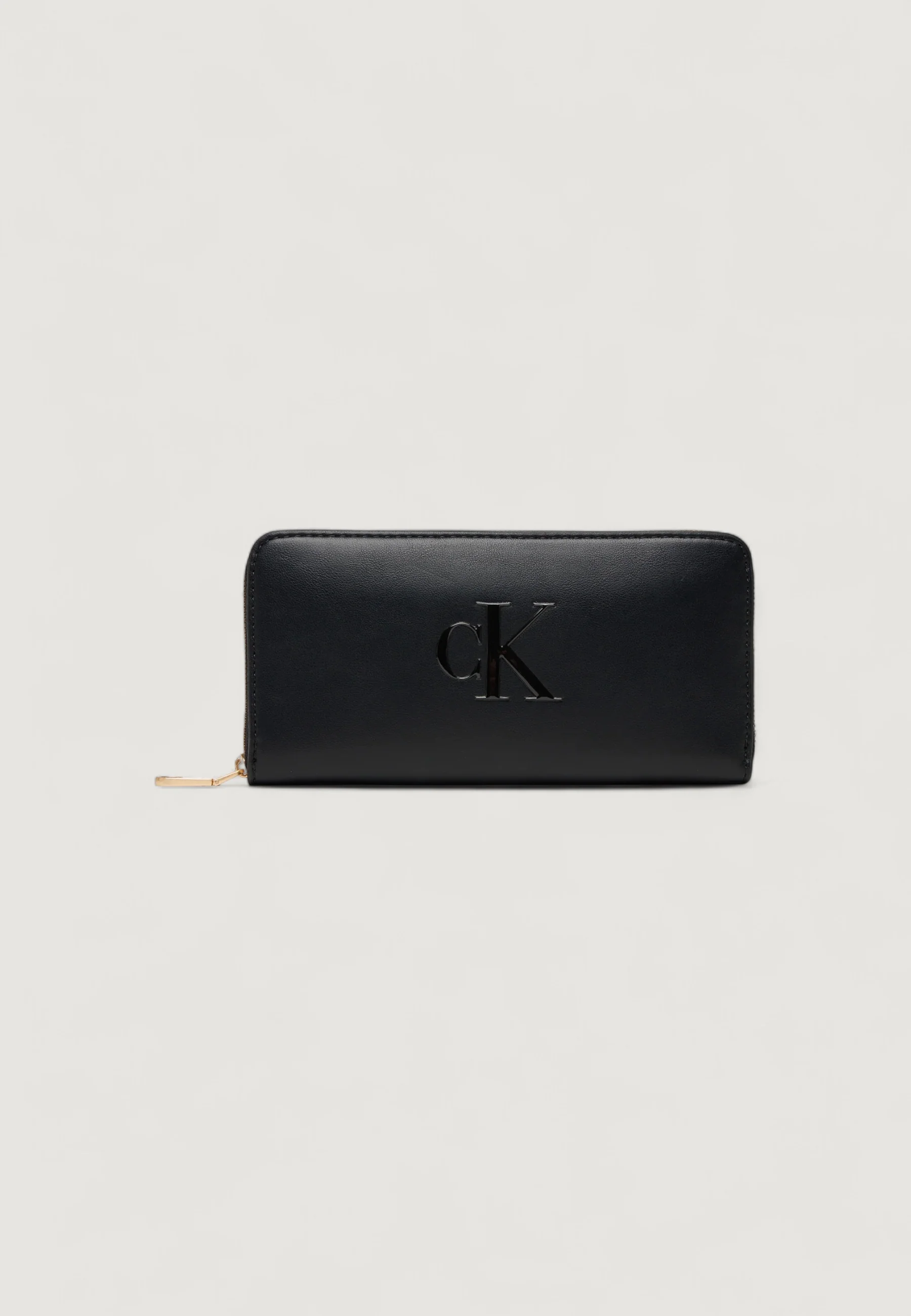 Portafoglio grande Calvin Klein BOLD CK LONG ZIP AROUND