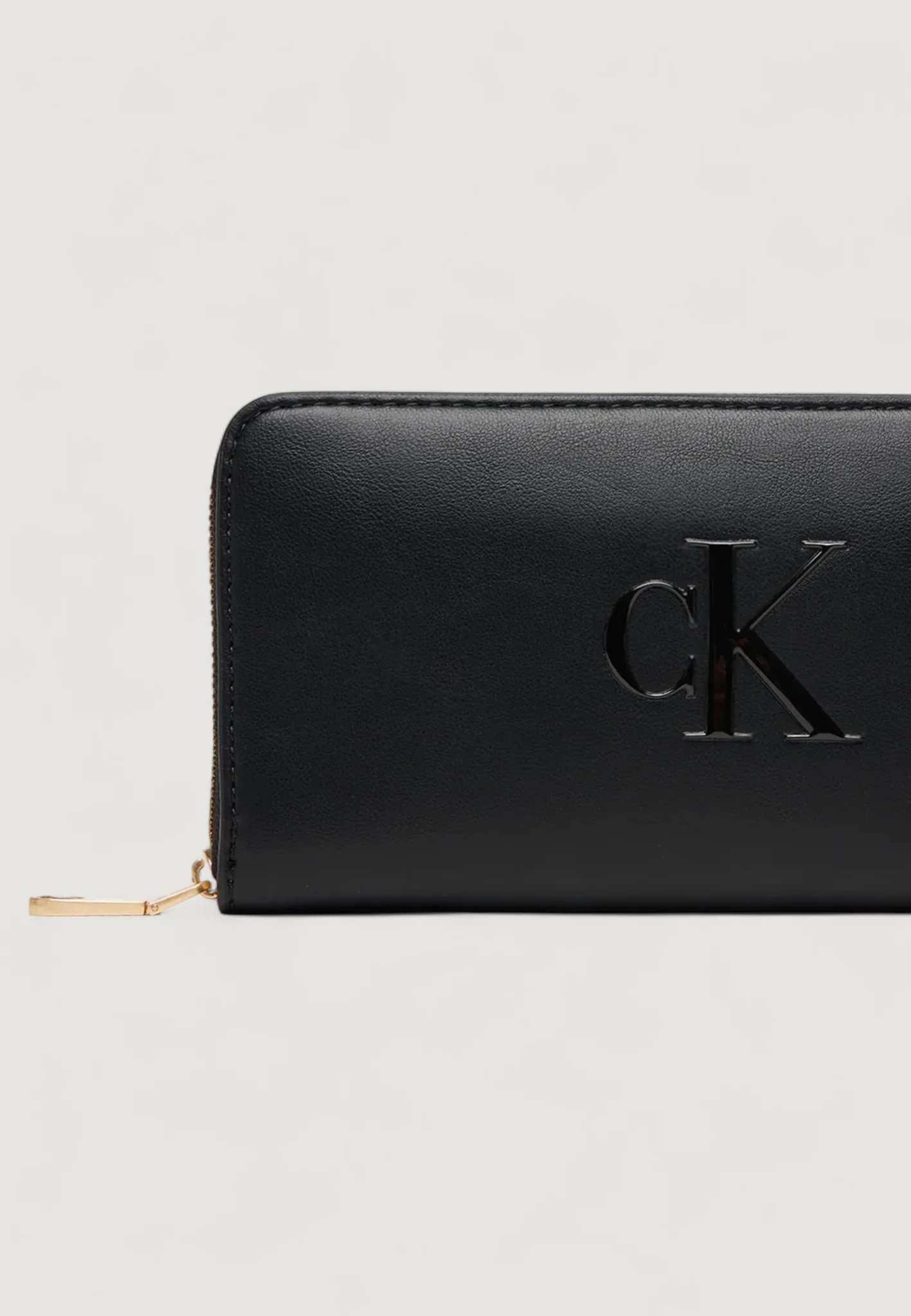 Portafoglio grande Calvin Klein BOLD CK LONG ZIP AROUND - Image 4