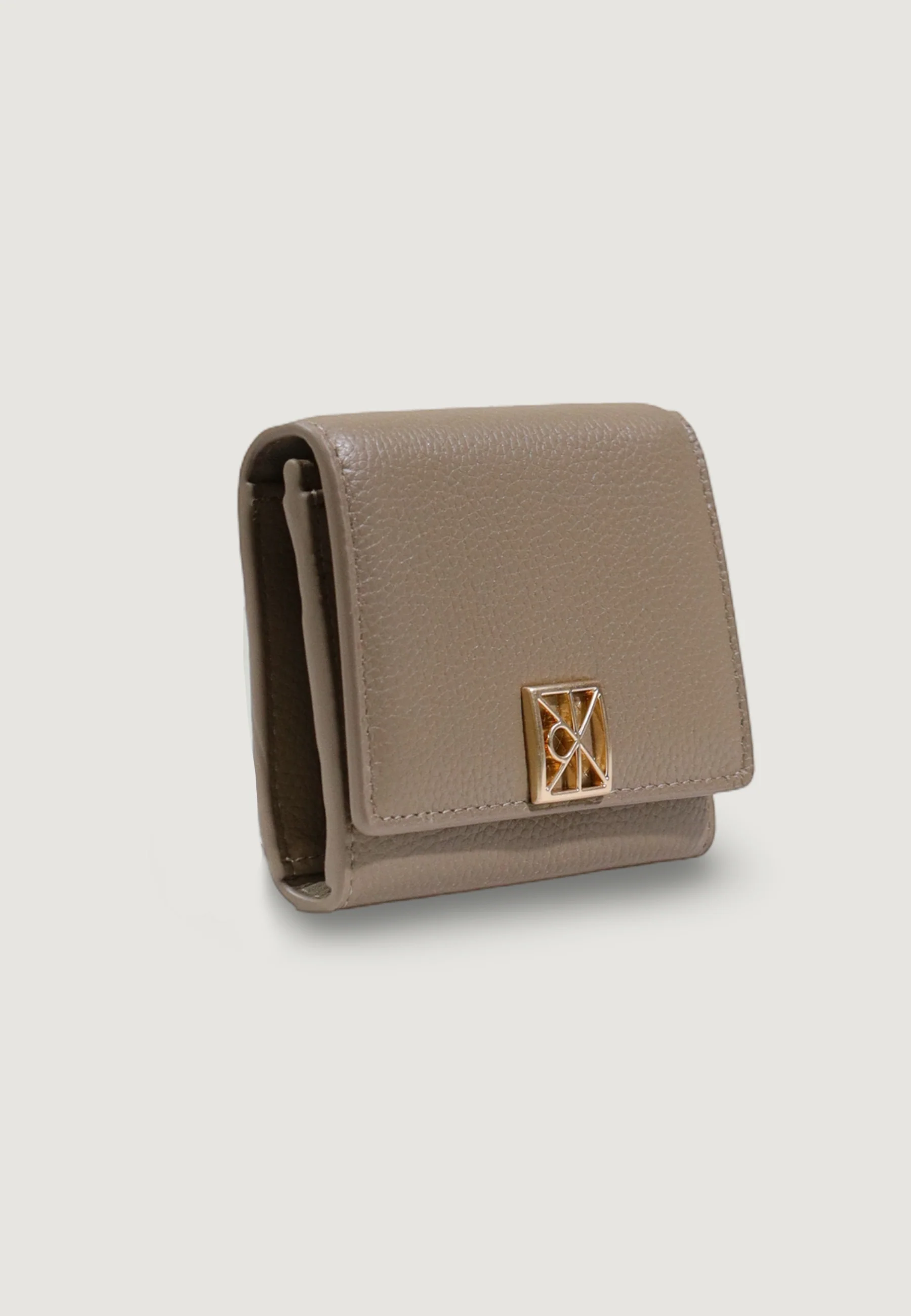 Portafoglio piccolo Calvin Klein EMBLEM HW PEBBLE TRIFOLD W/ZIP - Image 5