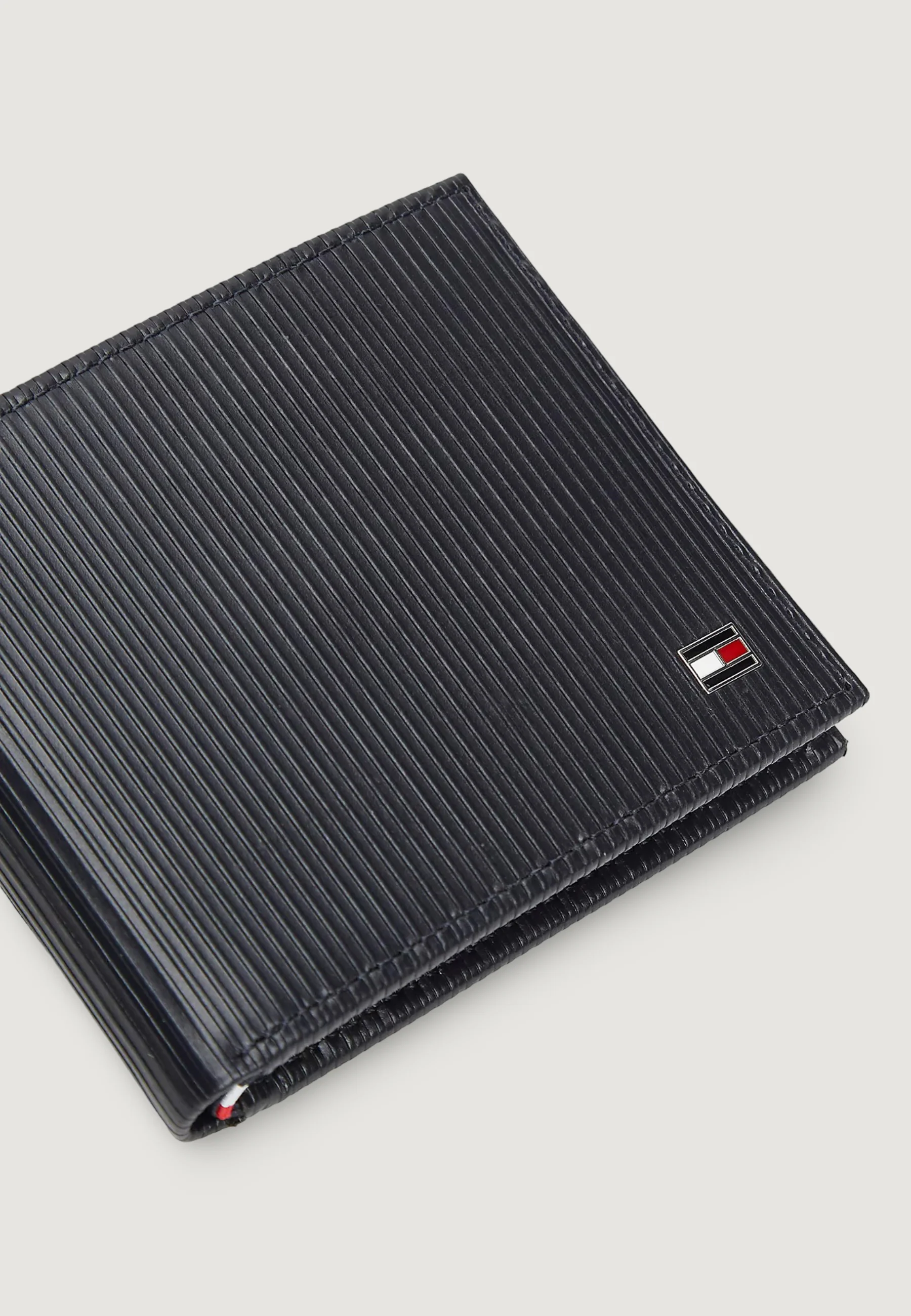 Portafoglio senza portamonete Tommy Hilfiger TH FLAG MINI CC WALLET - Image 3