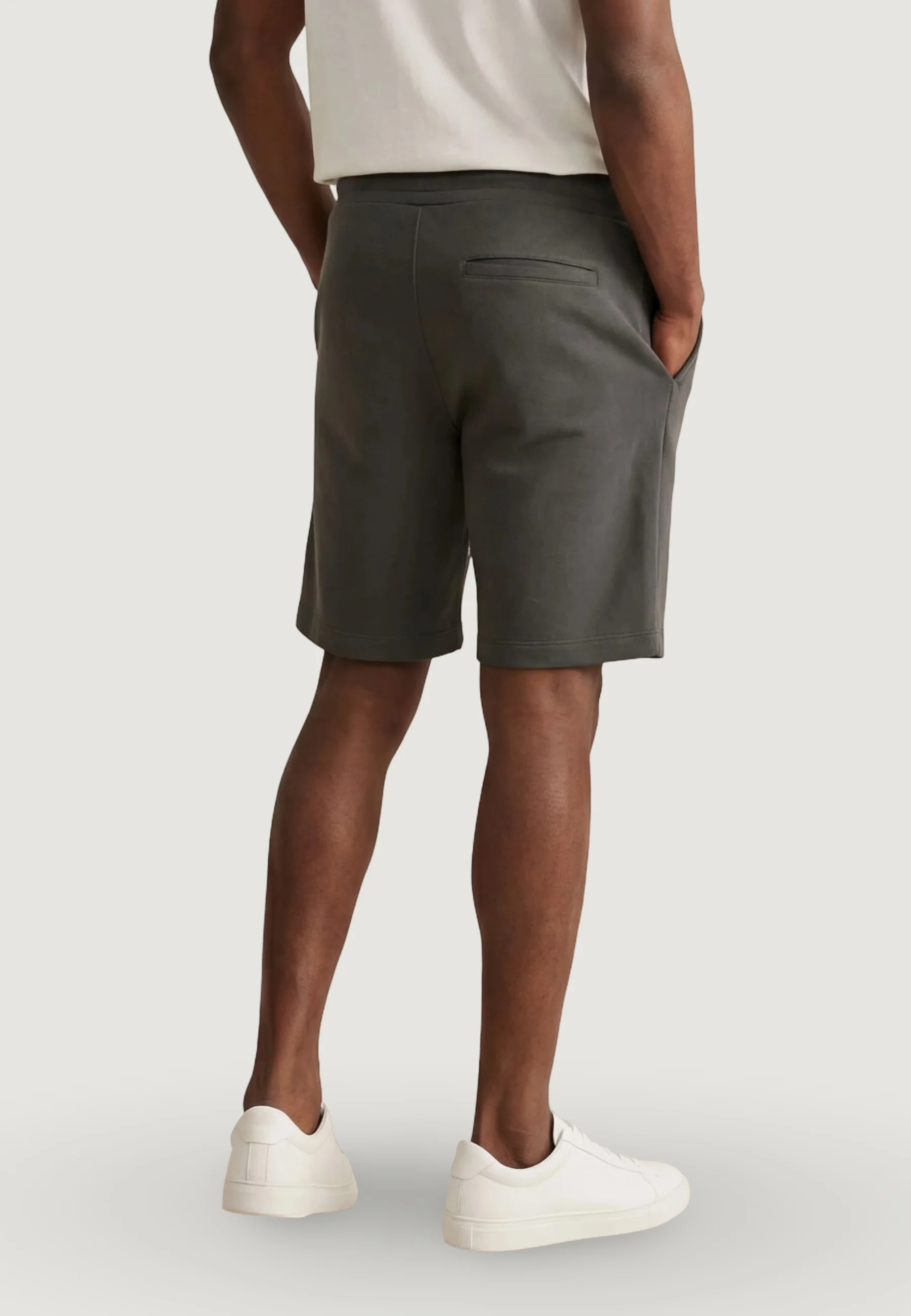 Shorts Armani Exchange XM001300 AF20934 - Image 2