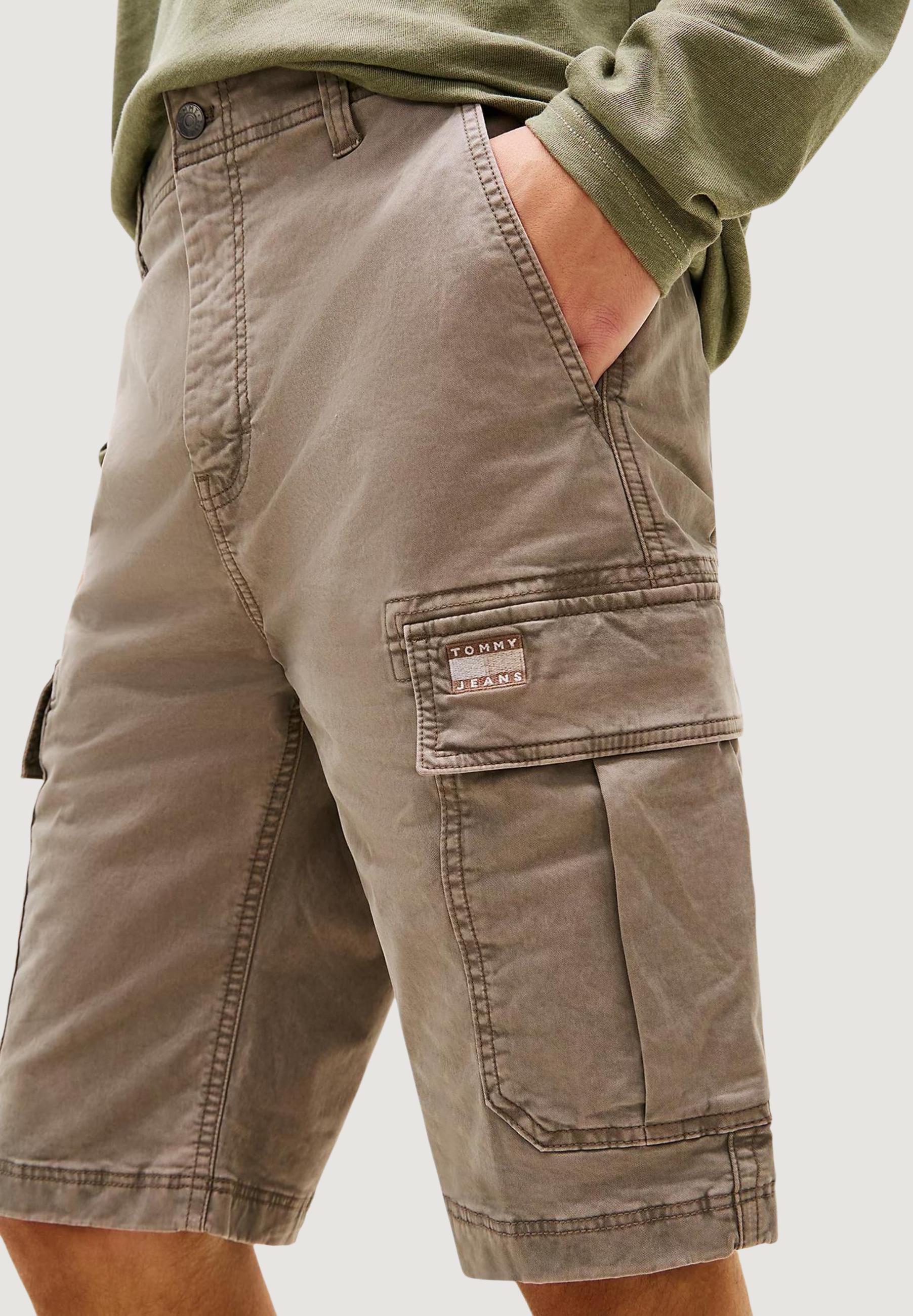 Shorts Tommy Hilfiger Jeans DM0DM22831 - Image 4