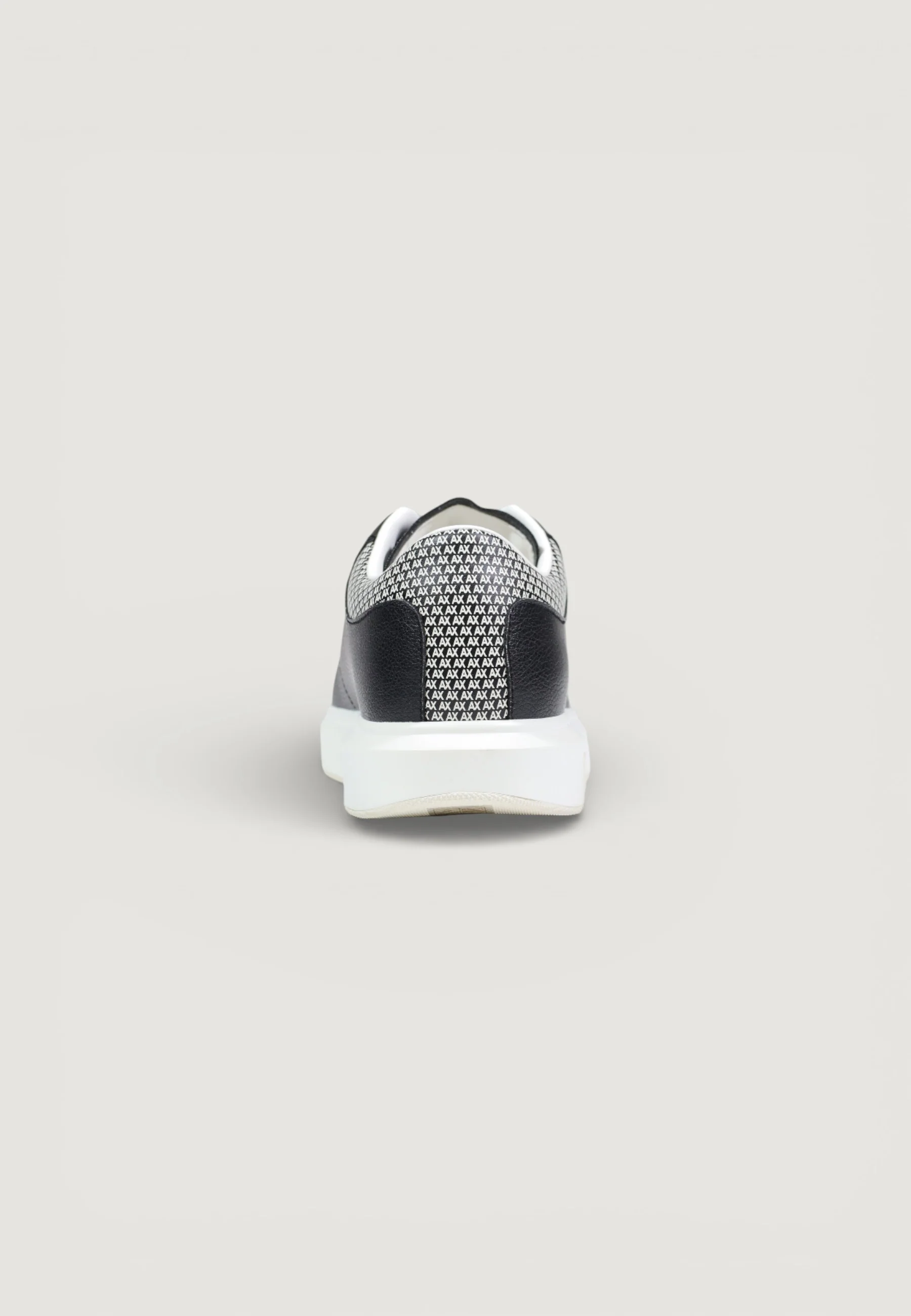 Sneakers Armani Exchange XM001964 AF19403 - Image 5