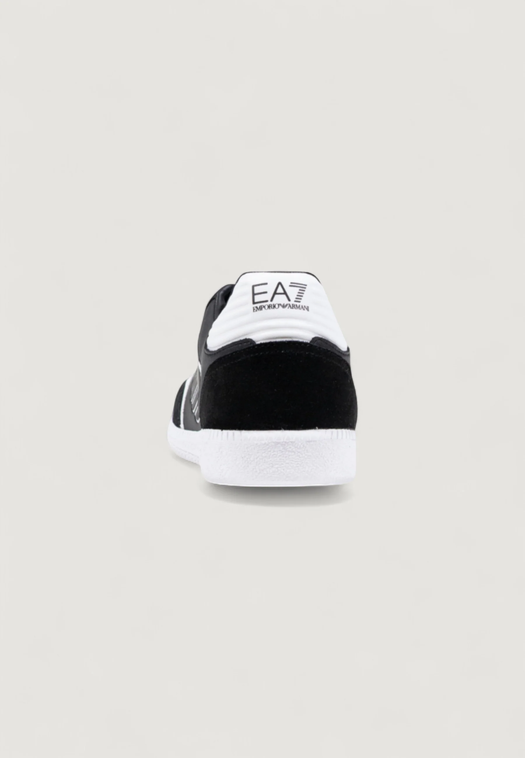 Sneakers EA7 Imballo Originale Danneggiato - Prodotto Integro - Image 4