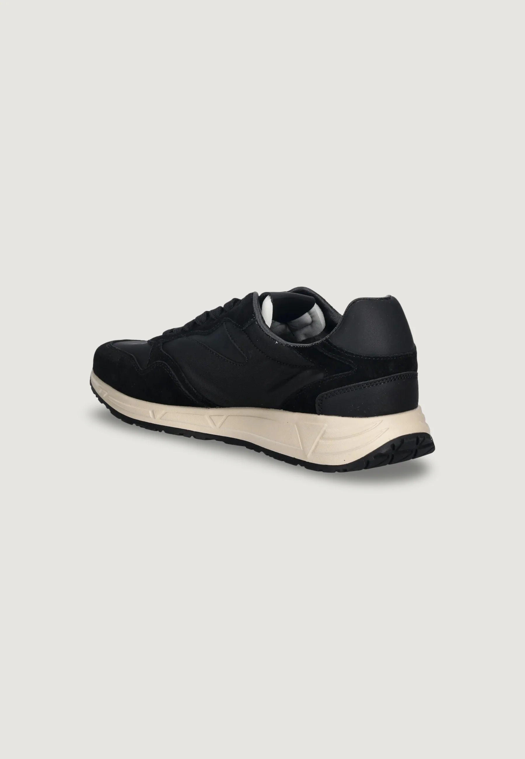 Sneakers Guess ARIA - Image 5