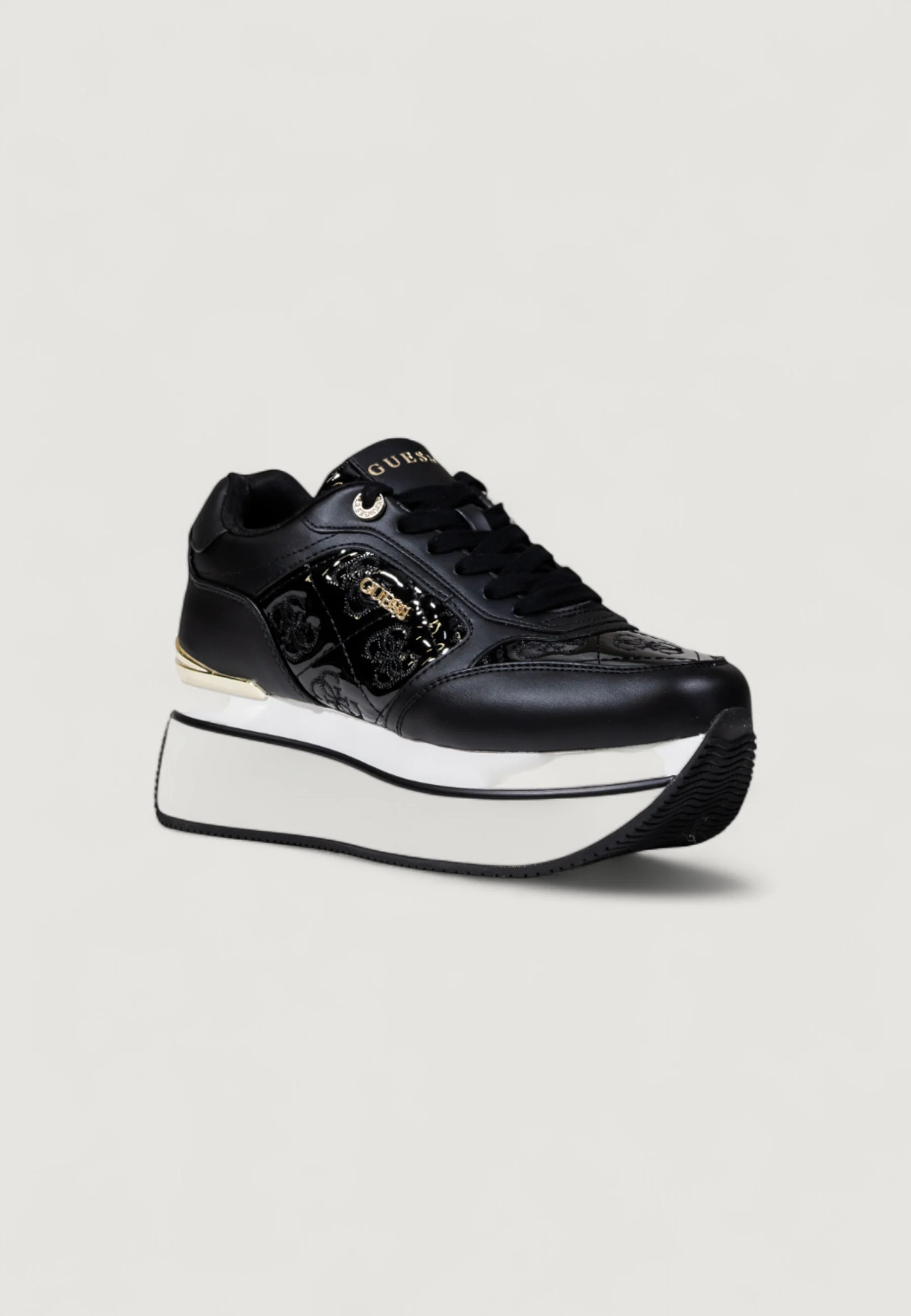 Sneakers Guess CAMRIO9 - Imballo Originale Danneggiato - Prodotto Integro - Image 2
