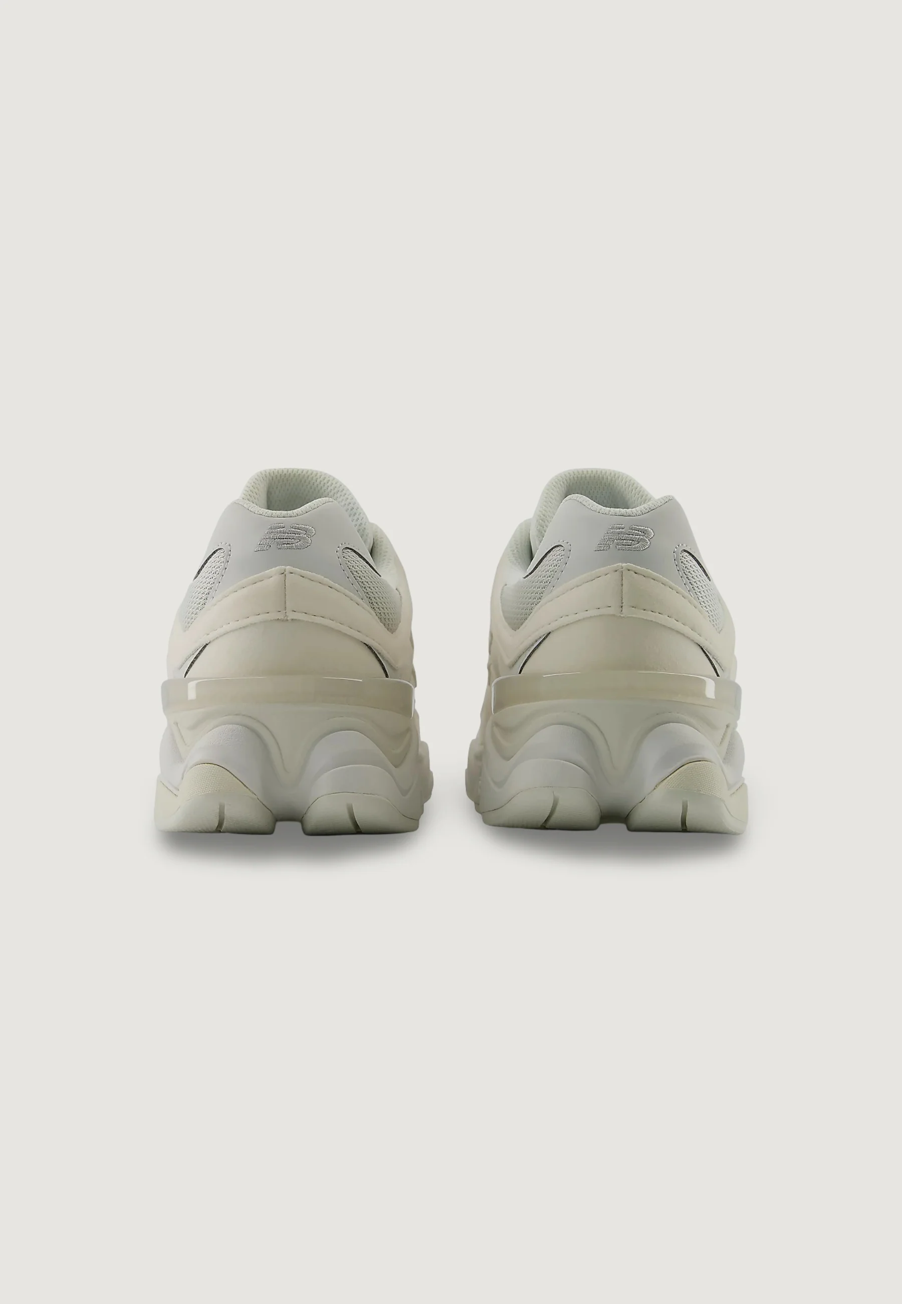 Sneakers New Balance 9060 - Image 5