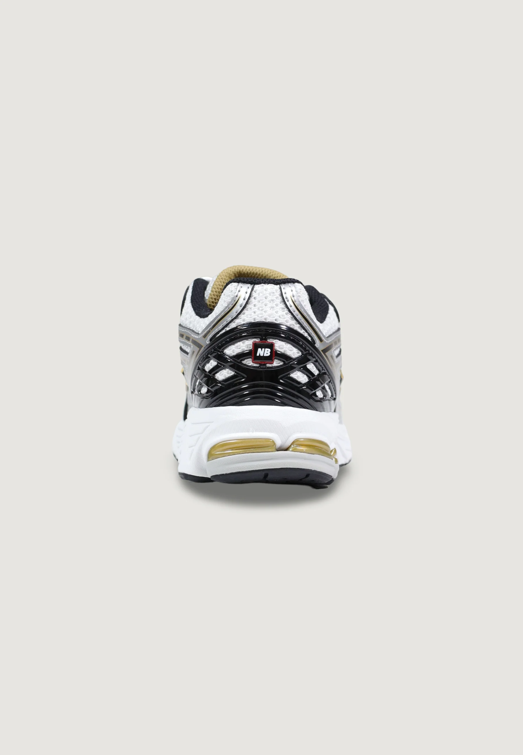 Sneakers New Balance 1906 - Image 4