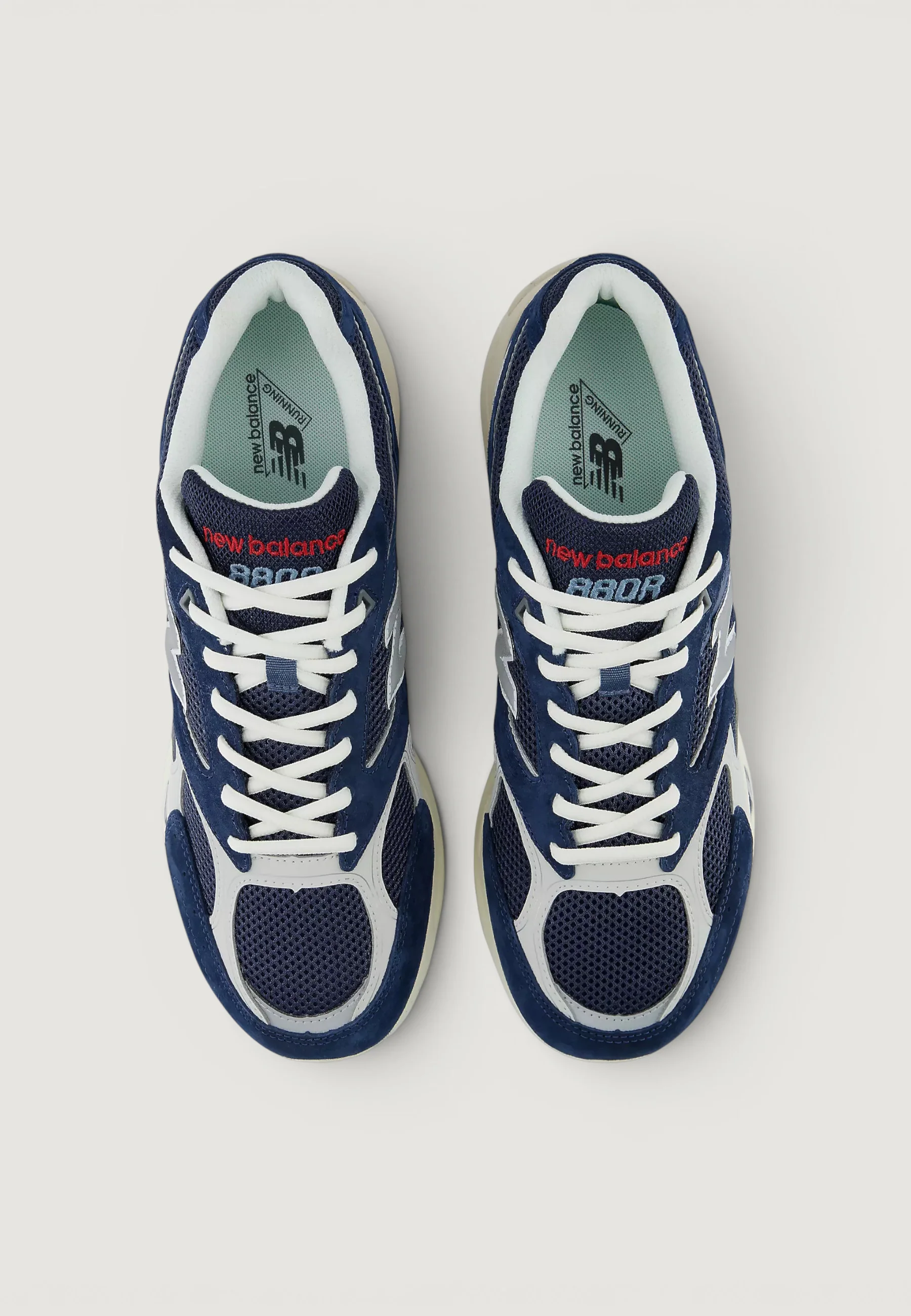 Sneakers New Balance U880R6ZZ - Image 3