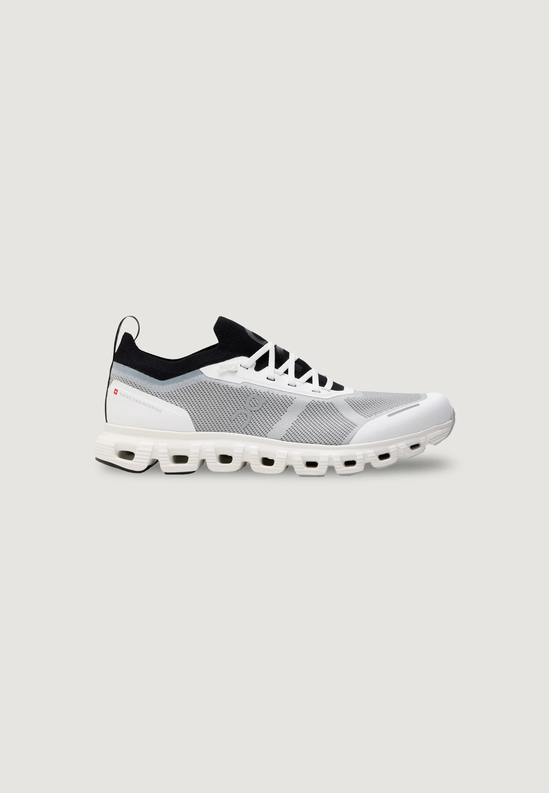 Sneakers On Running Cloud 6 Versa