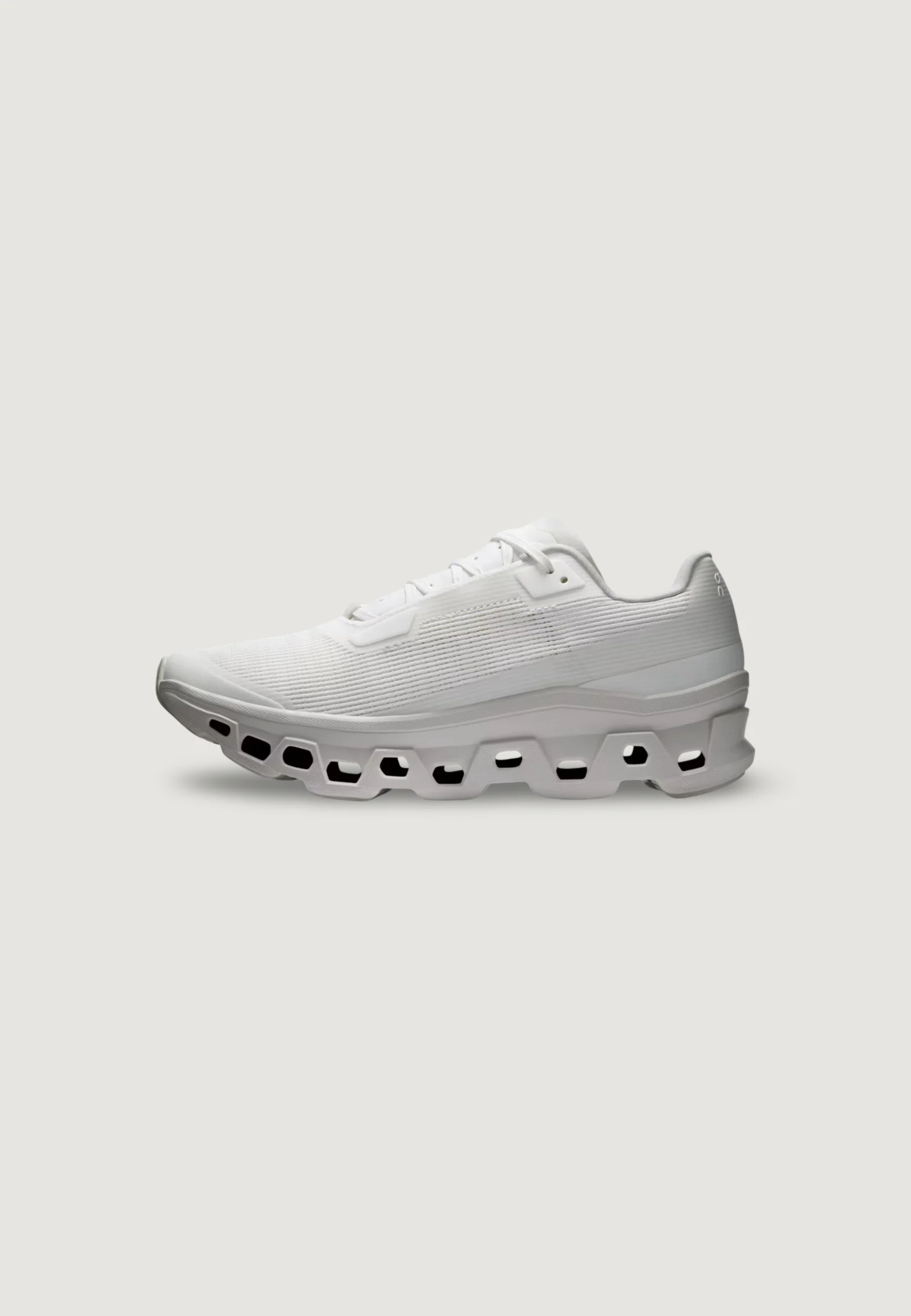 Sneakers On Running Cloudmonster Void - Image 4