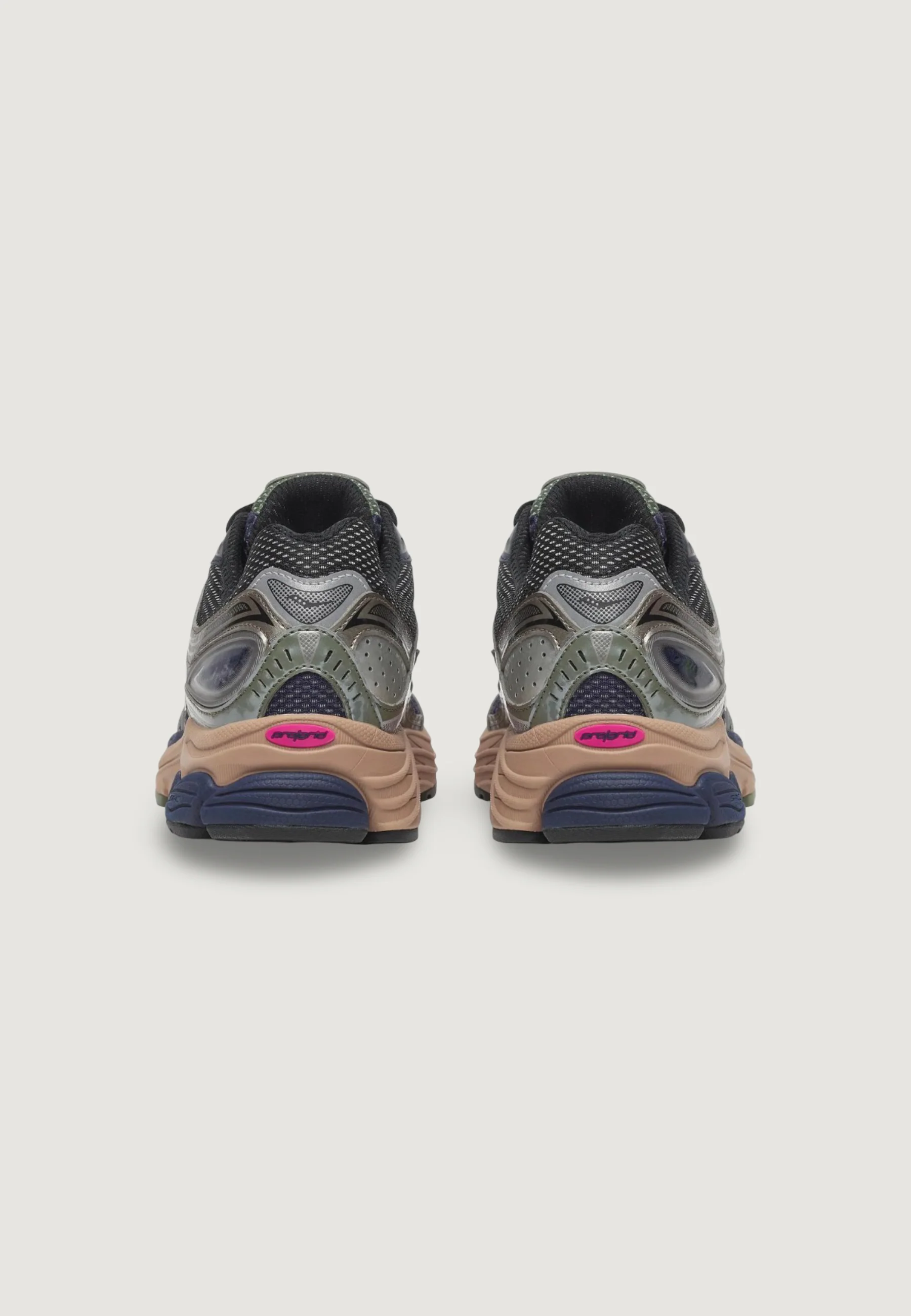 Sneakers Saucony PROGRID OMNI 9 - Image 4