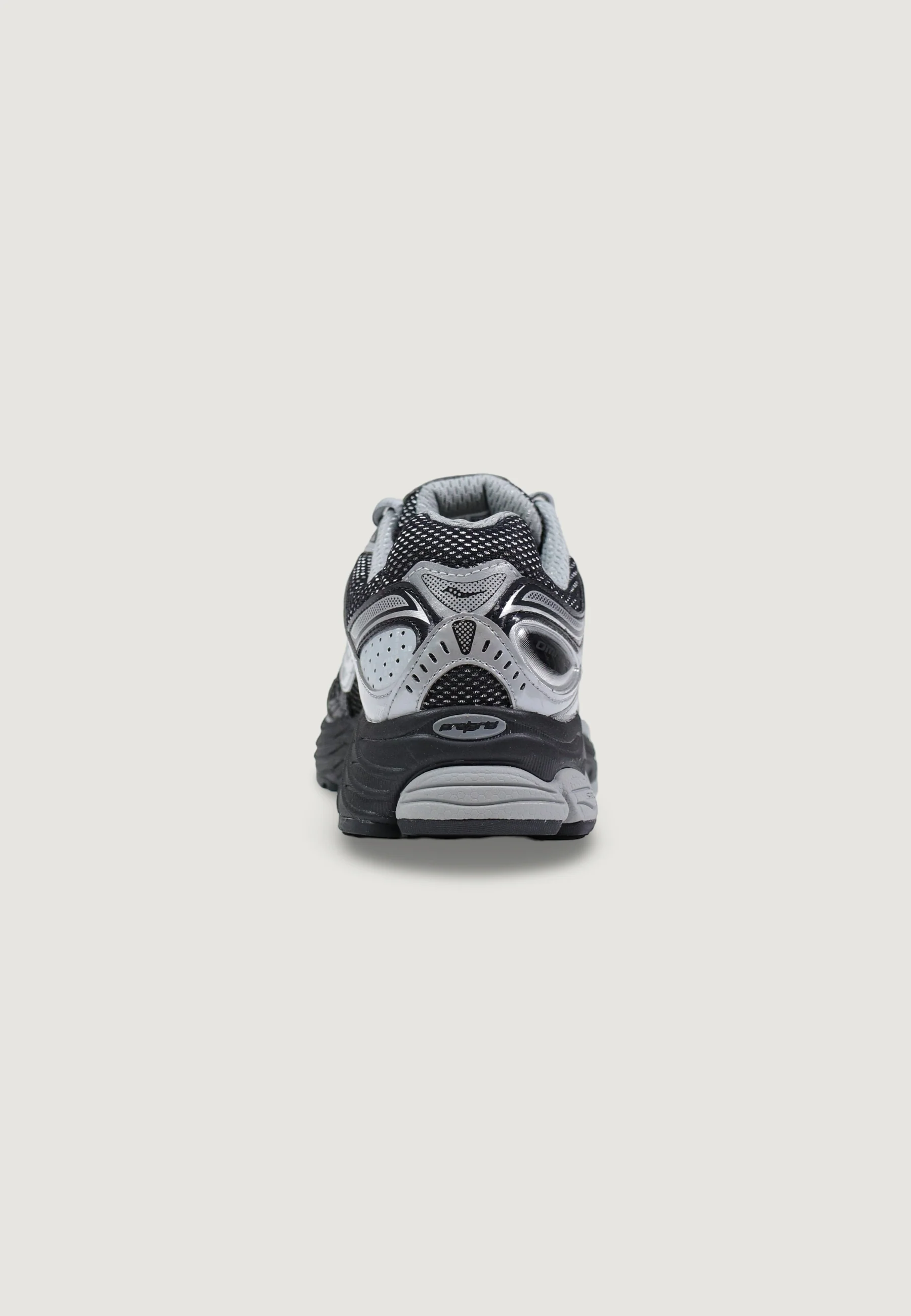 Sneakers Saucony PROGRID OMNI 9 - Imballo Originale Danneggiato - Prodotto Integro - Image 4