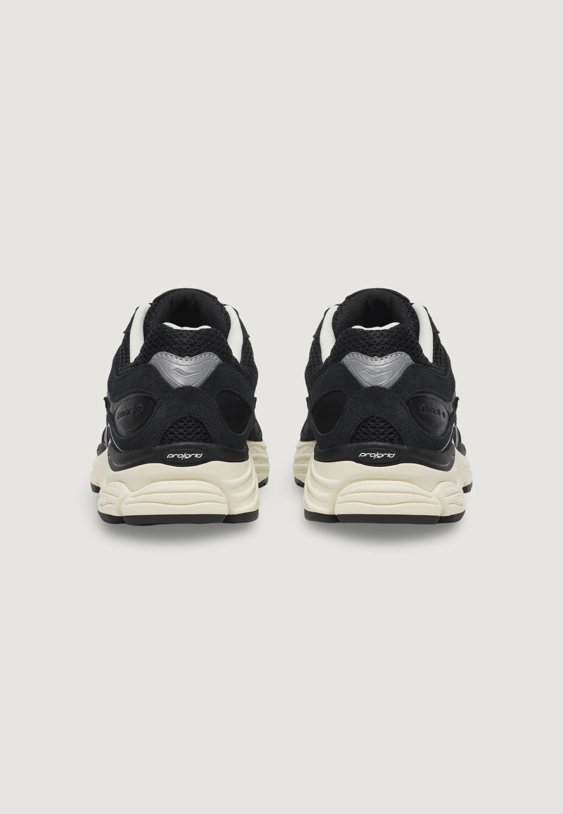 Sneakers Saucony ProGrid Omni 9 Premium - Image 4
