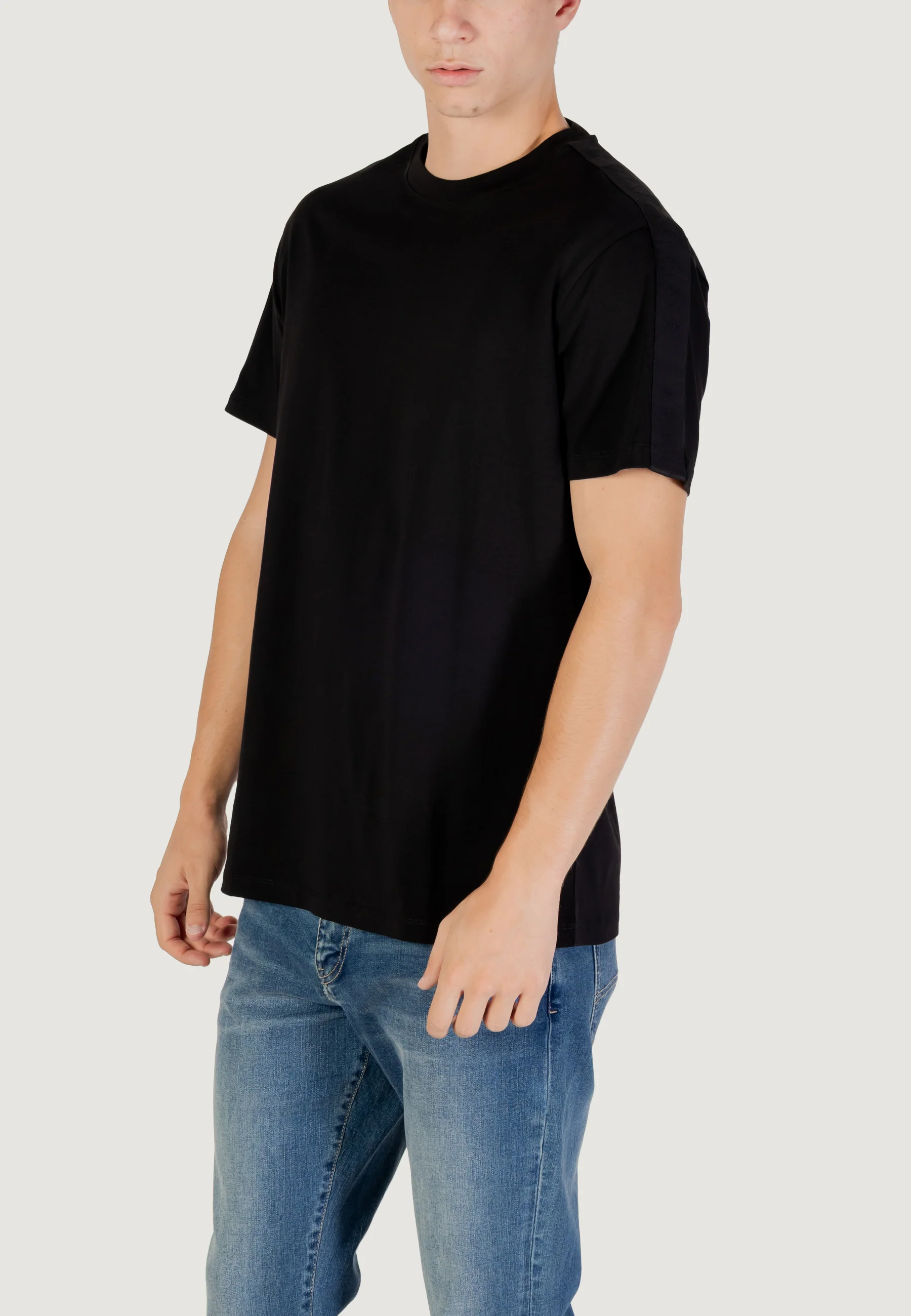 T-shirt Armani Exchange XM001283 AF10361 - Image 4