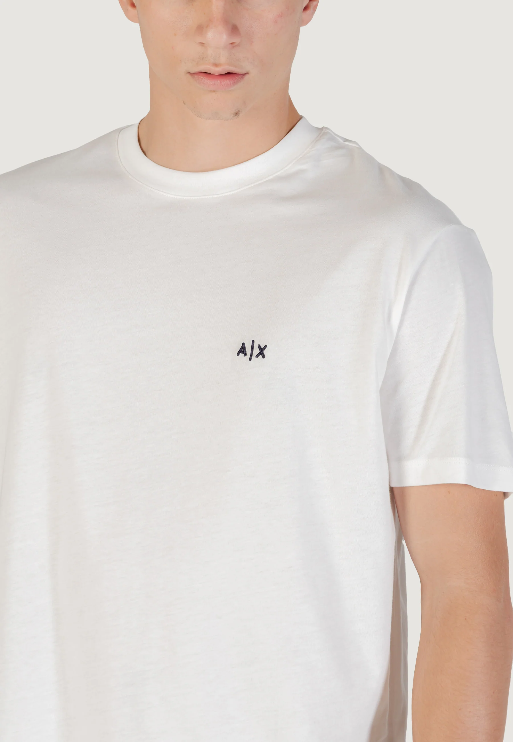 T-shirt Armani Exchange XM001568 AF10358 - Image 5