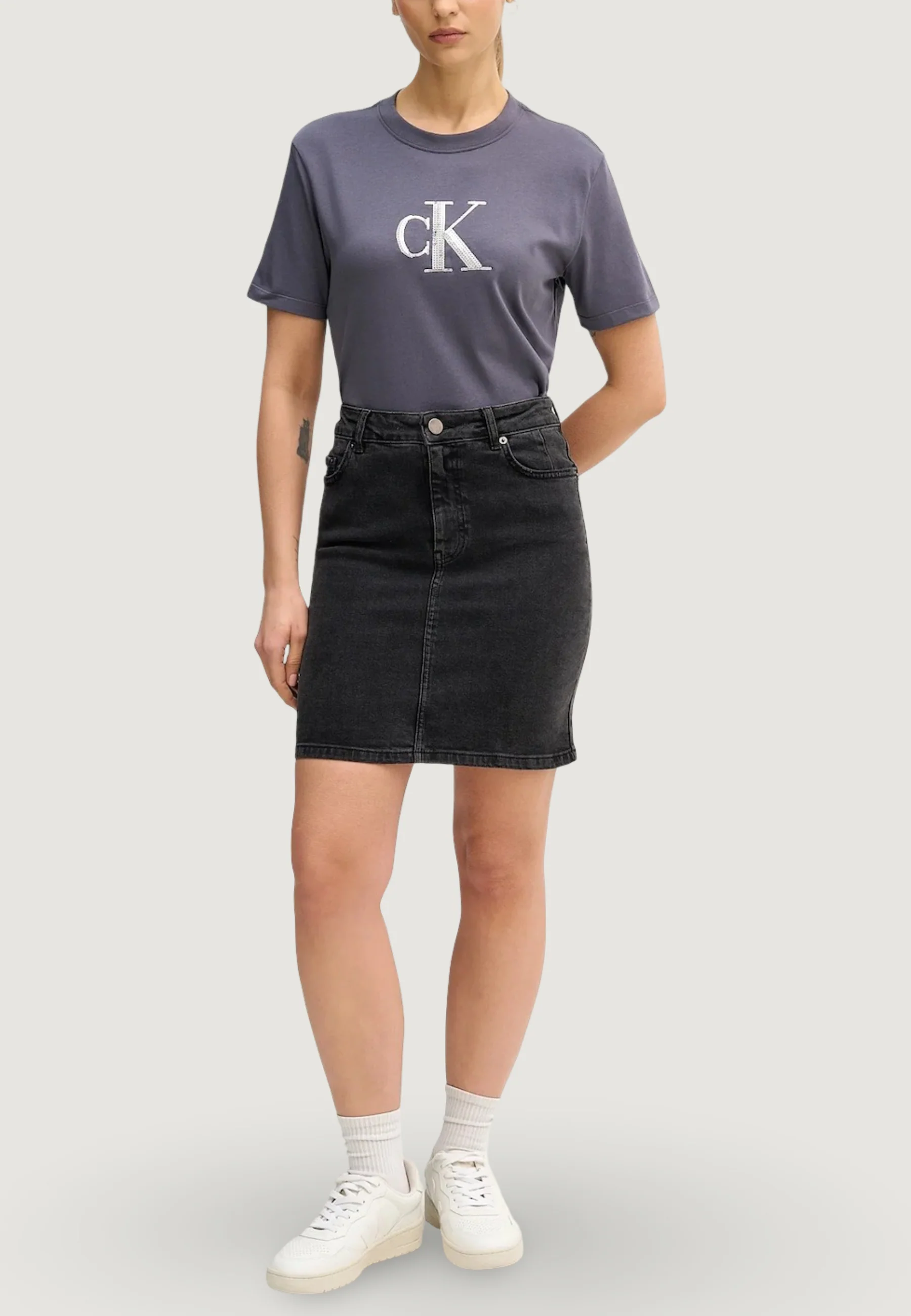 T-shirt Calvin Klein Jeans LV044E215G - Image 2